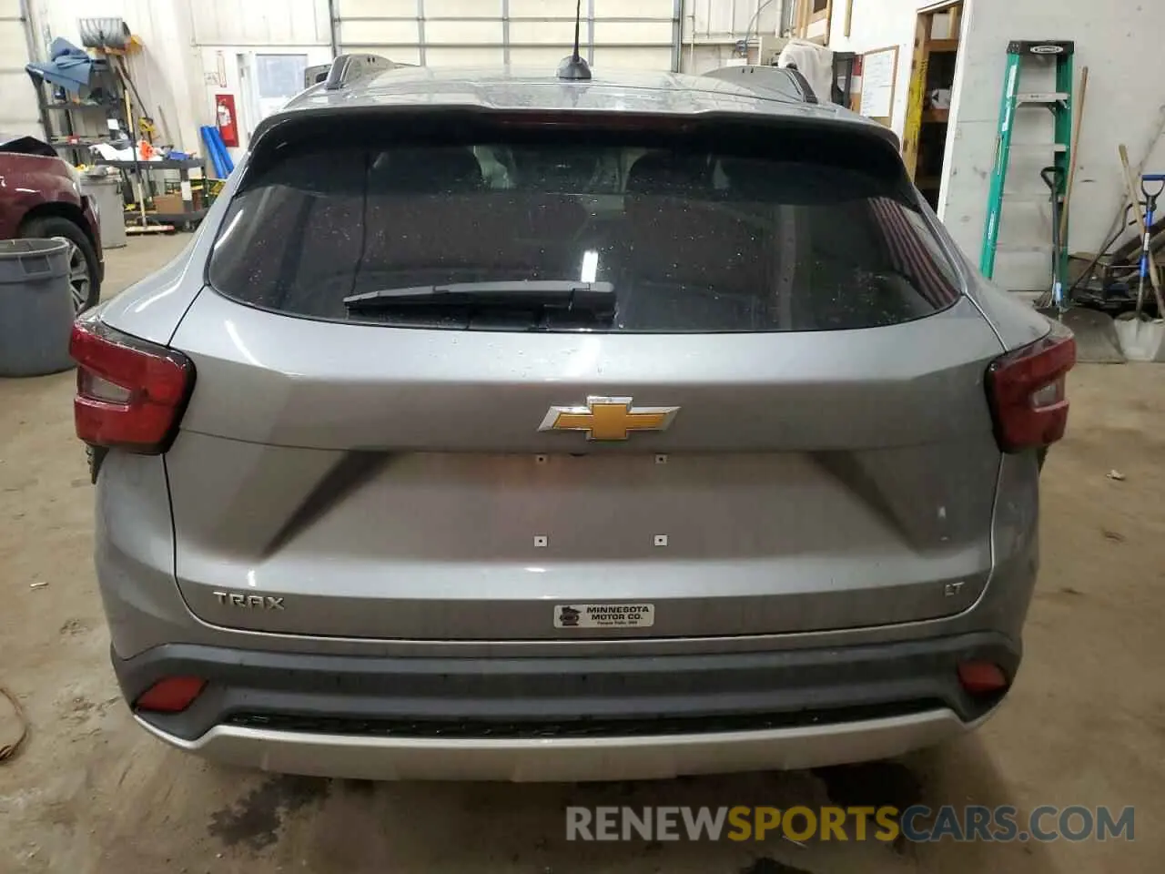 6 Photograph of a damaged car KL77LHE25RC155568 CHEVROLET TRAX 2024