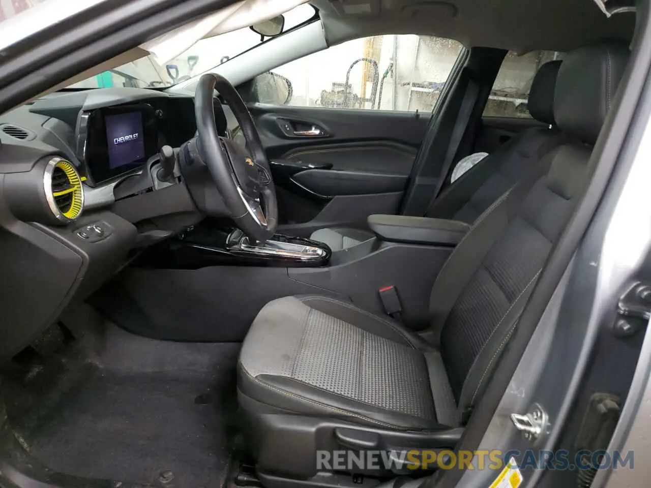 7 Photograph of a damaged car KL77LHE25RC155568 CHEVROLET TRAX 2024