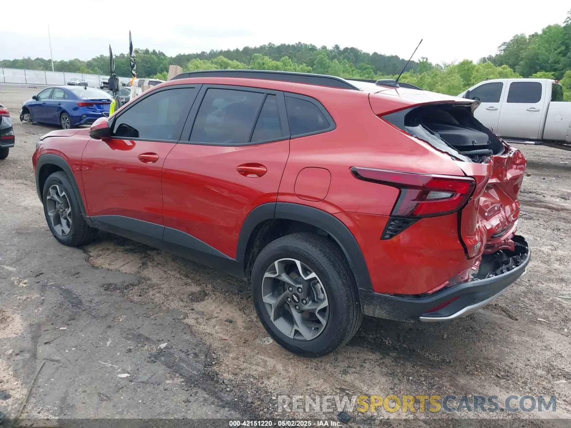 3 Photograph of a damaged car KL77LHE25RC218829 CHEVROLET TRAX 2024