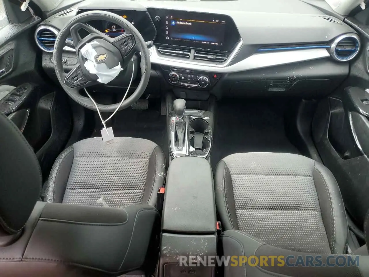 8 Photograph of a damaged car KL77LHE25RC222086 CHEVROLET TRAX 2024