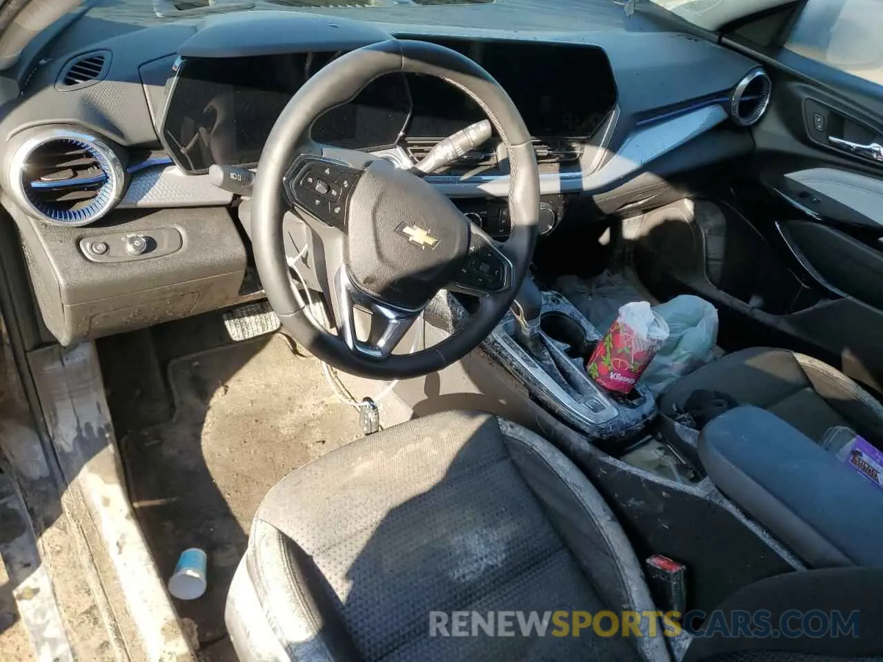 8 Photograph of a damaged car KL77LHE25RC241608 CHEVROLET TRAX 2024