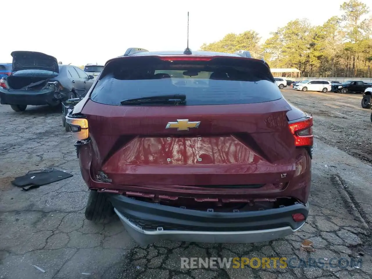 6 Photograph of a damaged car KL77LHE26RC203319 CHEVROLET TRAX 2024