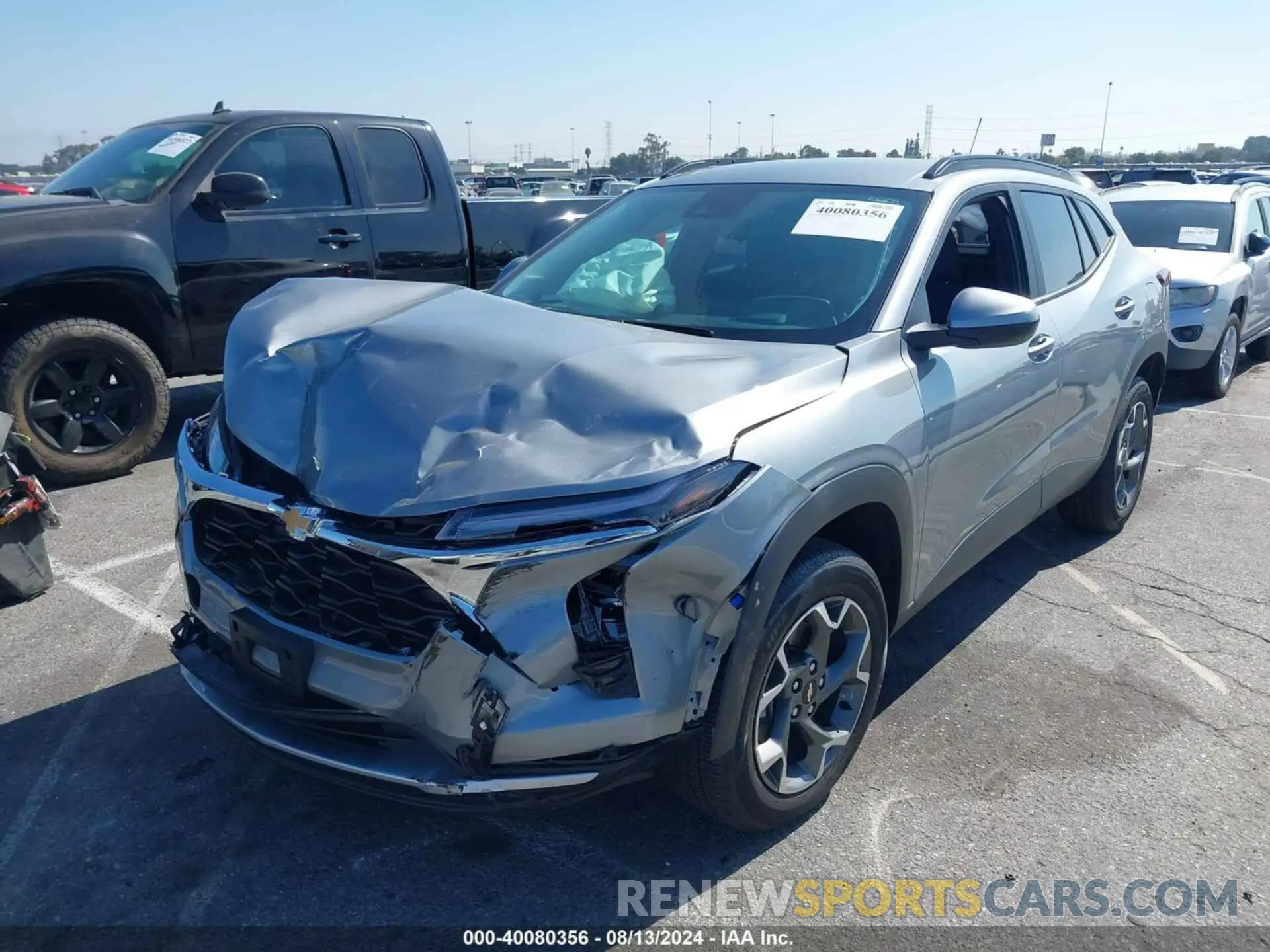 2 Photograph of a damaged car KL77LHE26RC227104 CHEVROLET TRAX 2024