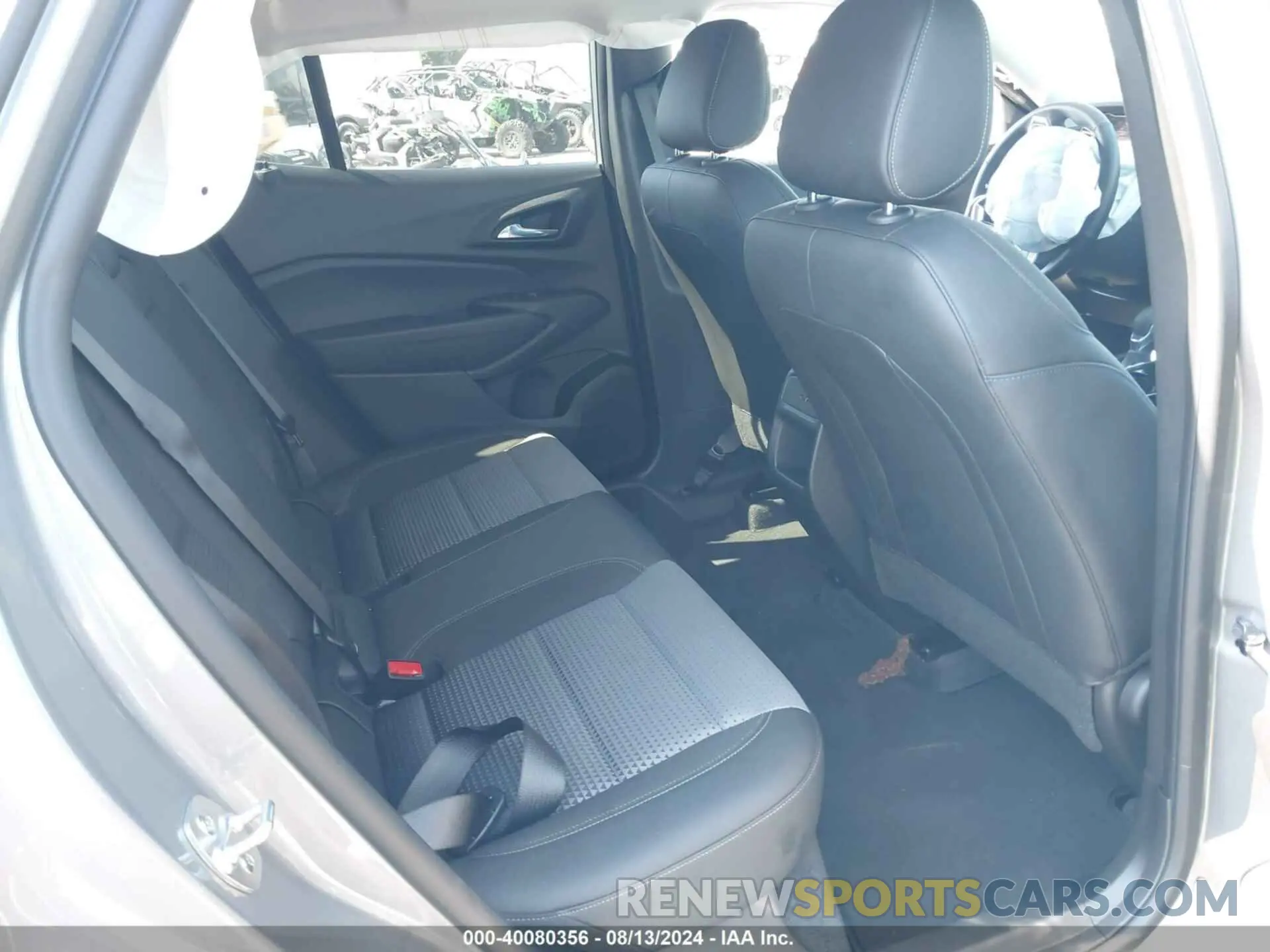 8 Photograph of a damaged car KL77LHE26RC227104 CHEVROLET TRAX 2024