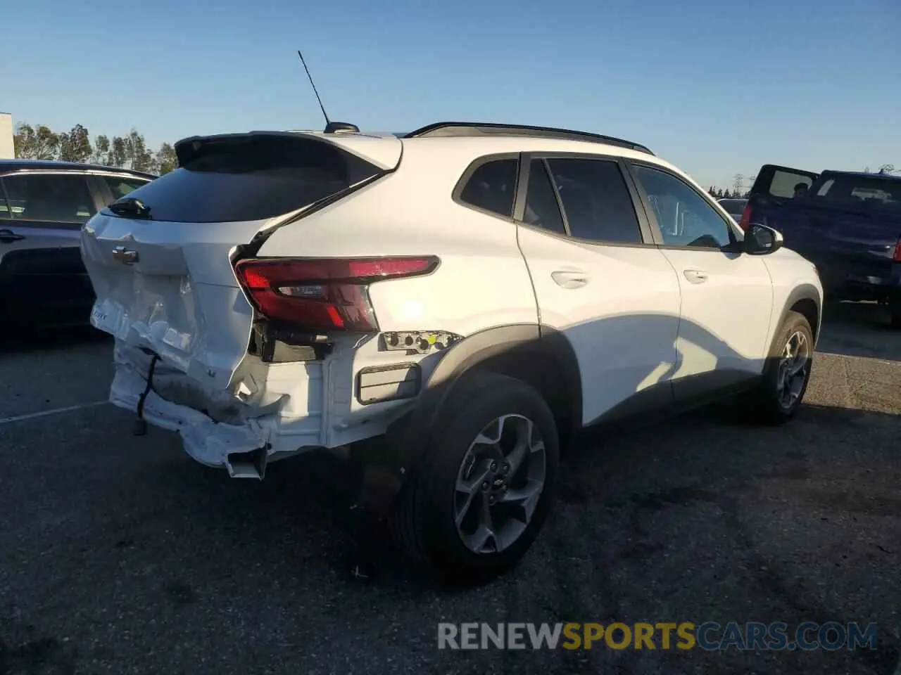 3 Photograph of a damaged car KL77LHE27RC128808 CHEVROLET TRAX 2024