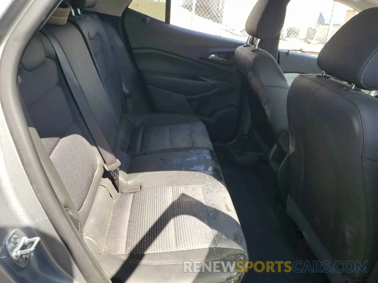 11 Photograph of a damaged car KL77LHE27RC242405 CHEVROLET TRAX 2024