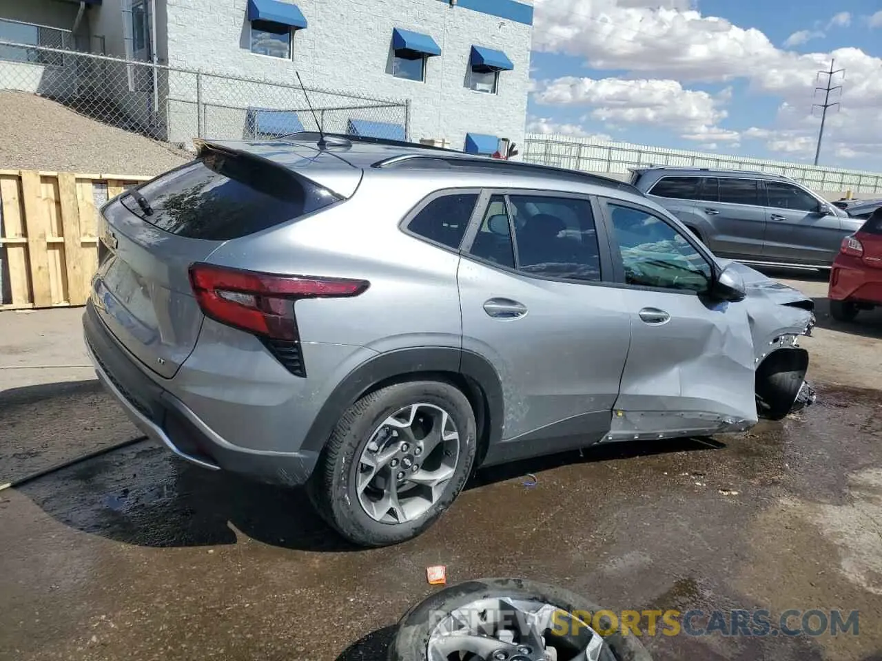 3 Photograph of a damaged car KL77LHE27RC242405 CHEVROLET TRAX 2024