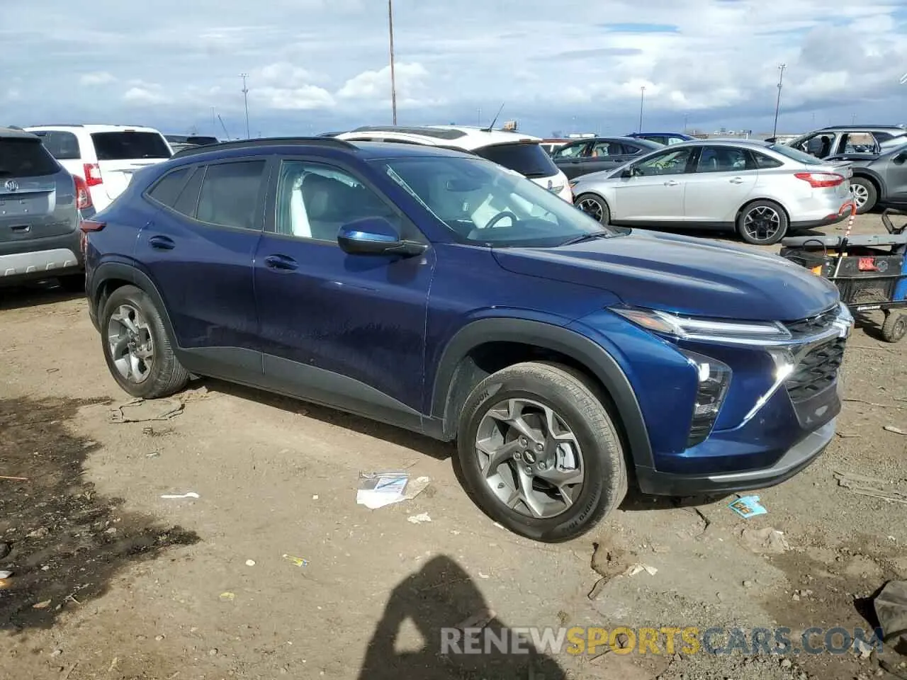 4 Photograph of a damaged car KL77LHE28RC126372 CHEVROLET TRAX 2024