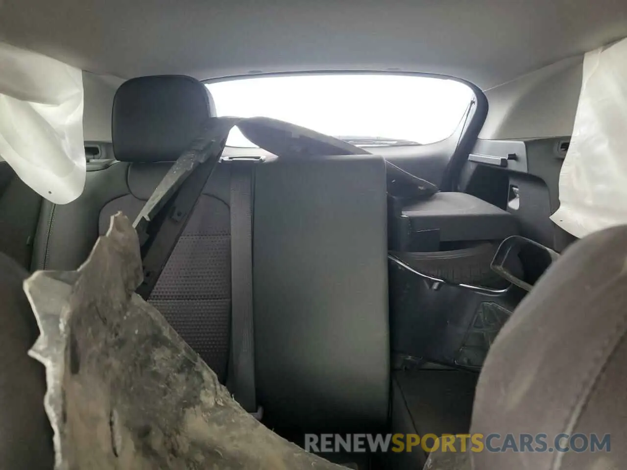 10 Photograph of a damaged car KL77LHE28RC186202 CHEVROLET TRAX 2024