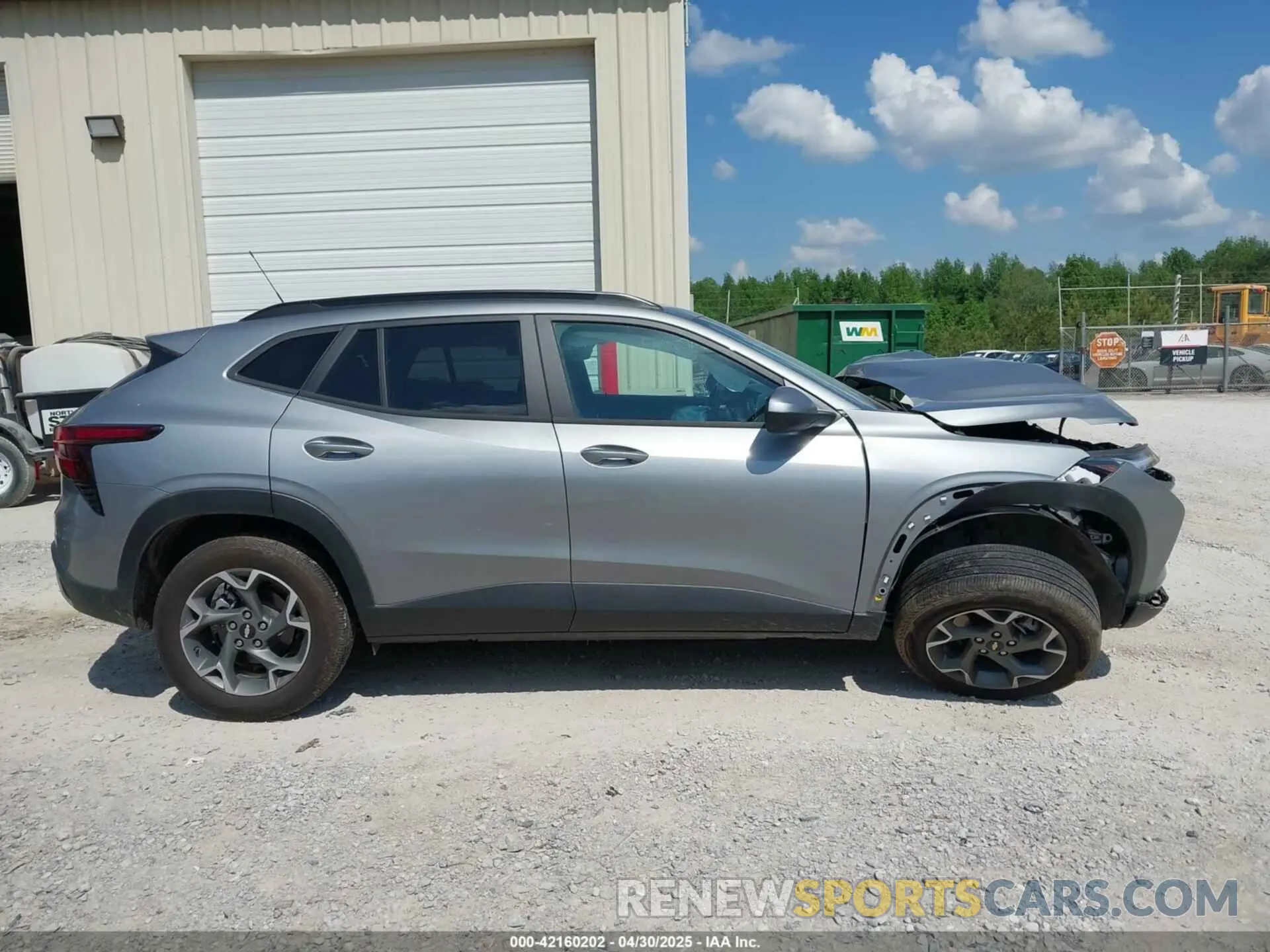 13 Фотография поврежденного автомобиля KL77LHE28RC191013 CHEVROLET TRAX 2024