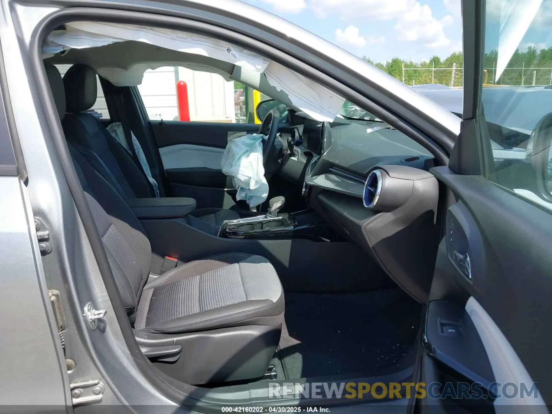5 Фотография поврежденного автомобиля KL77LHE28RC191013 CHEVROLET TRAX 2024