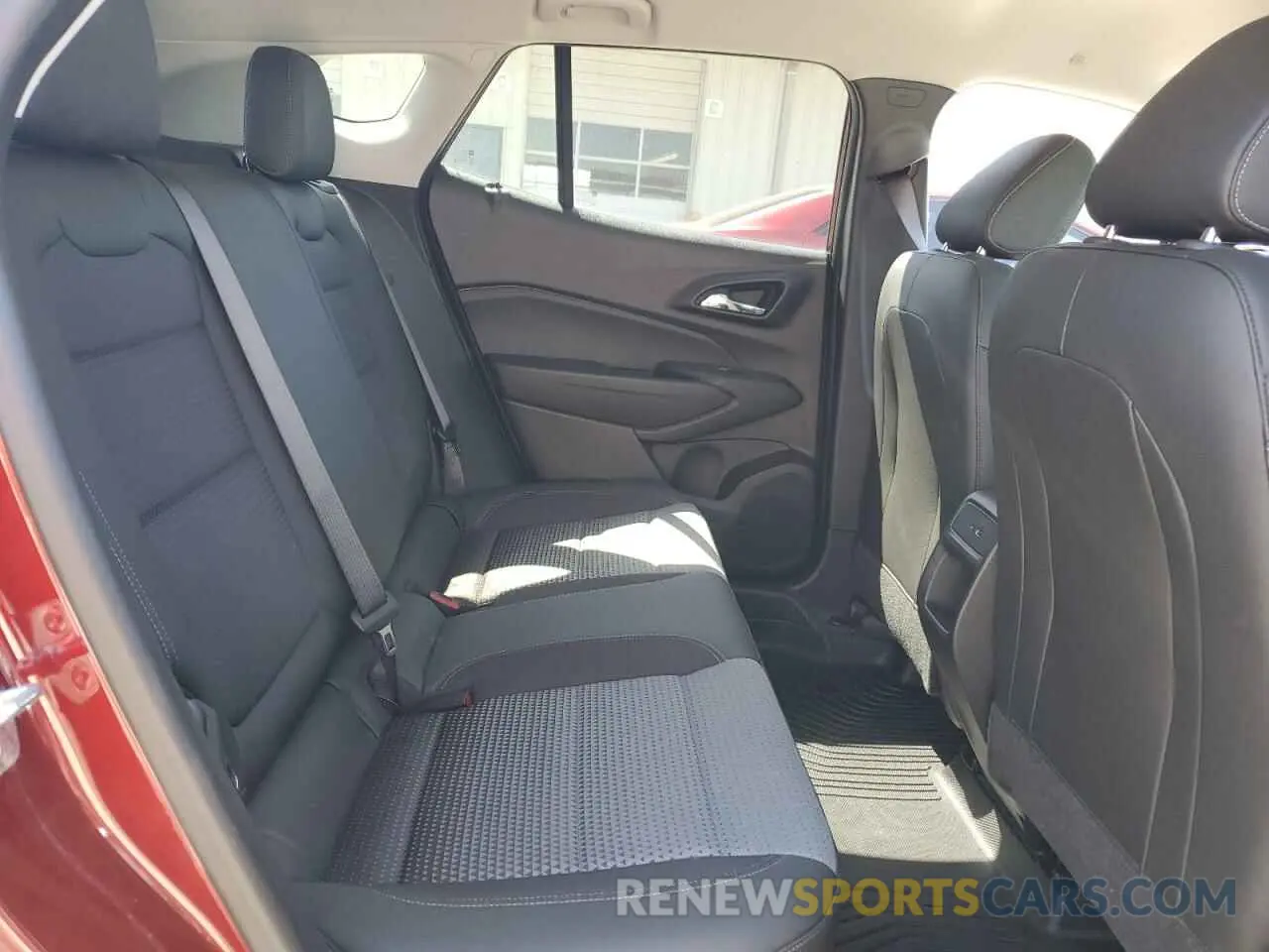11 Фотография поврежденного автомобиля KL77LHE28RC233406 CHEVROLET TRAX 2024