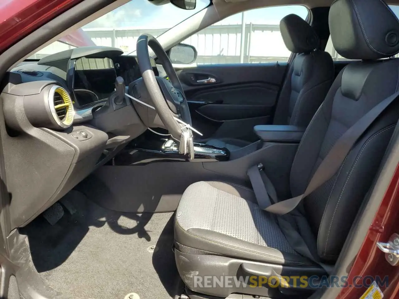 7 Фотография поврежденного автомобиля KL77LHE28RC233406 CHEVROLET TRAX 2024
