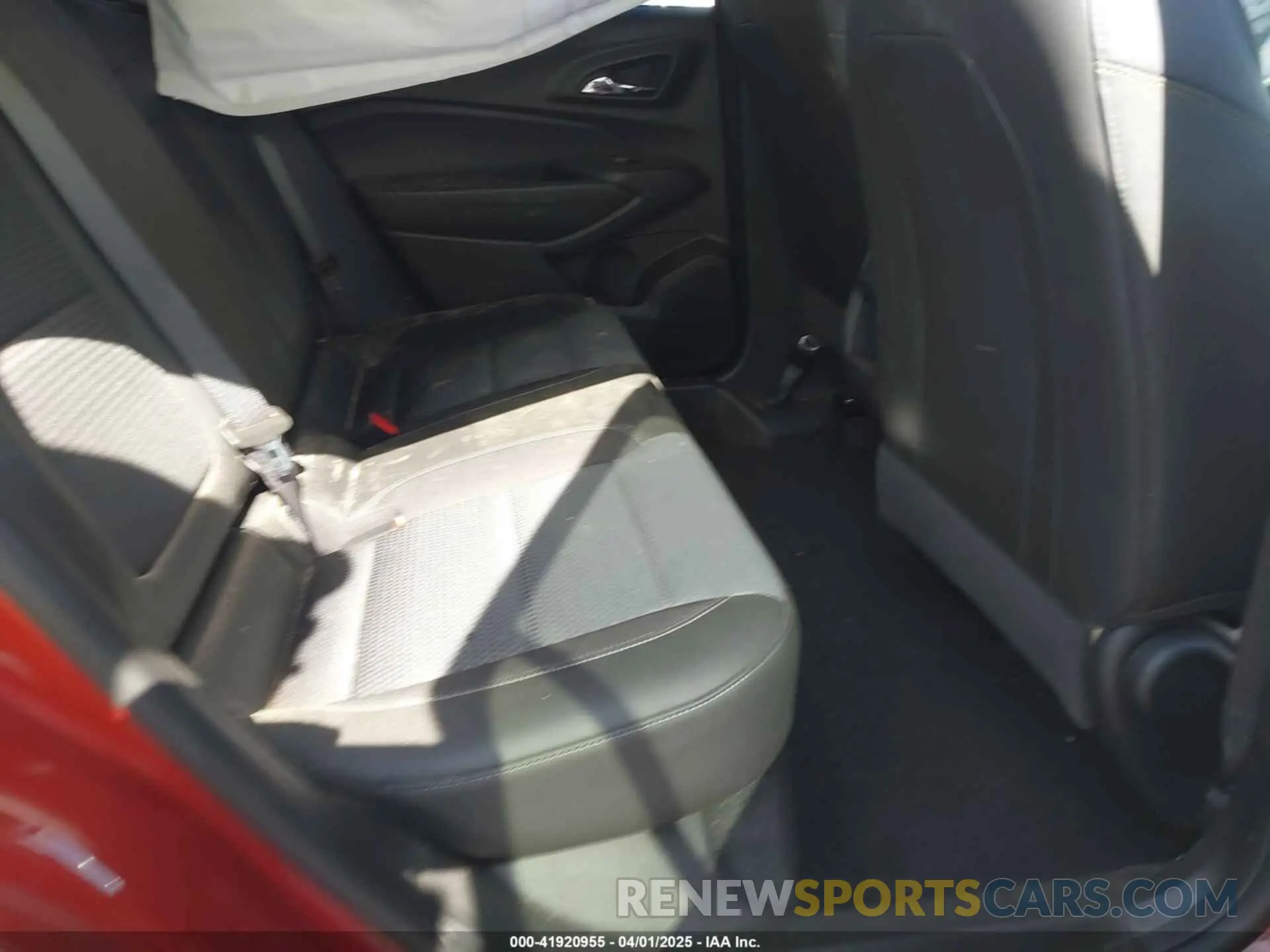 8 Фотография поврежденного автомобиля KL77LHE29RC073679 CHEVROLET TRAX 2024
