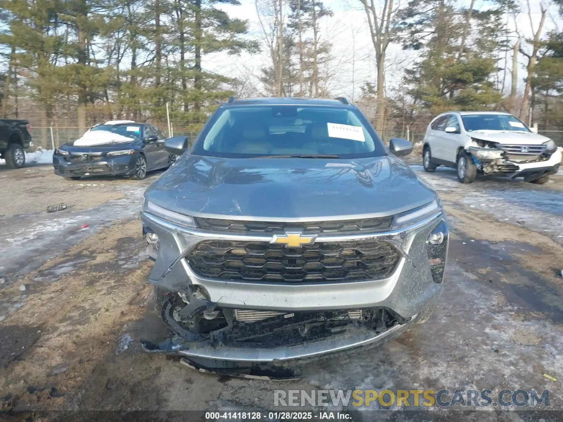 13 Фотография поврежденного автомобиля KL77LHE29RC080308 CHEVROLET TRAX 2024