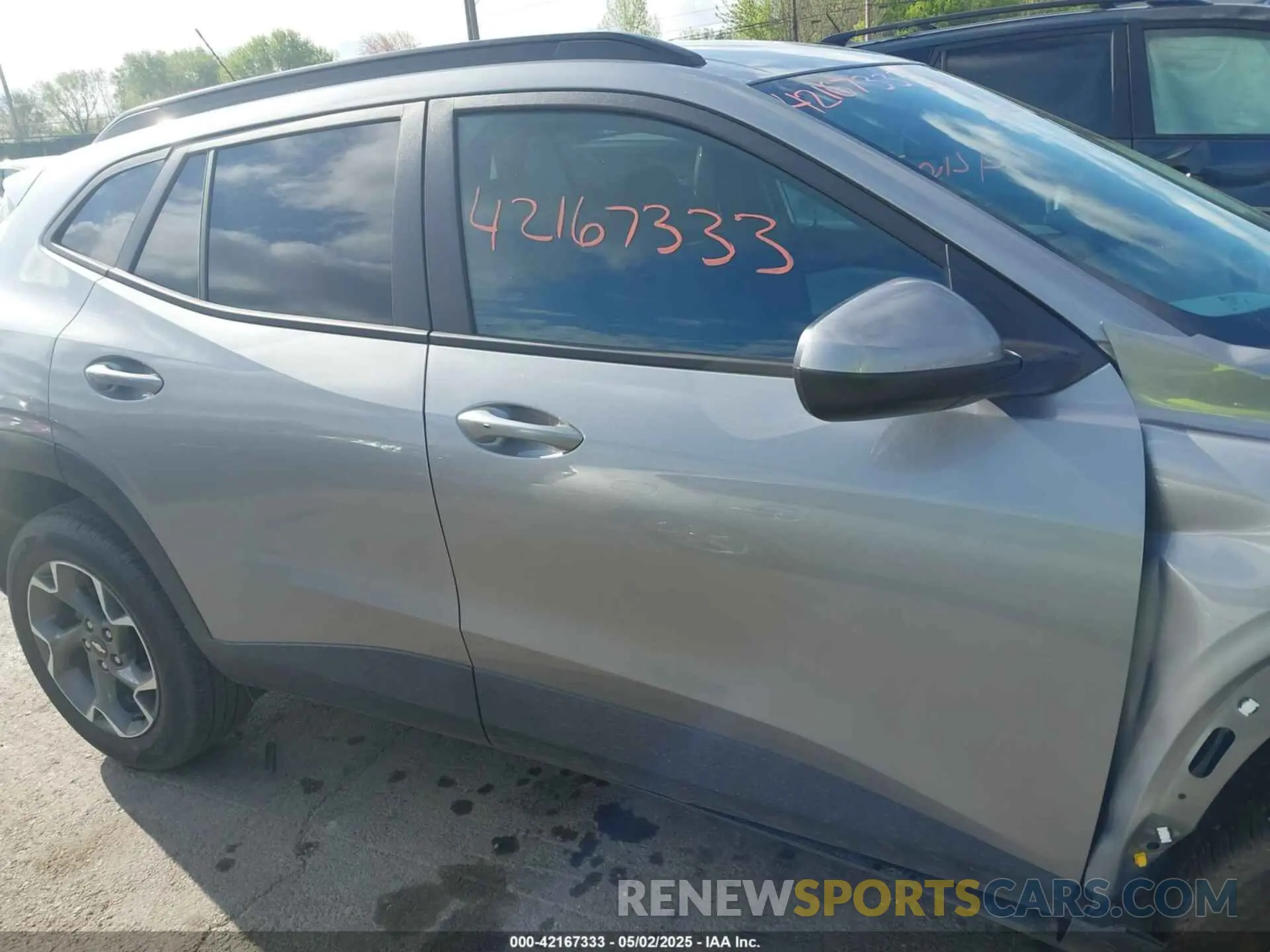 13 Photograph of a damaged car KL77LHE29RC178223 CHEVROLET TRAX 2024