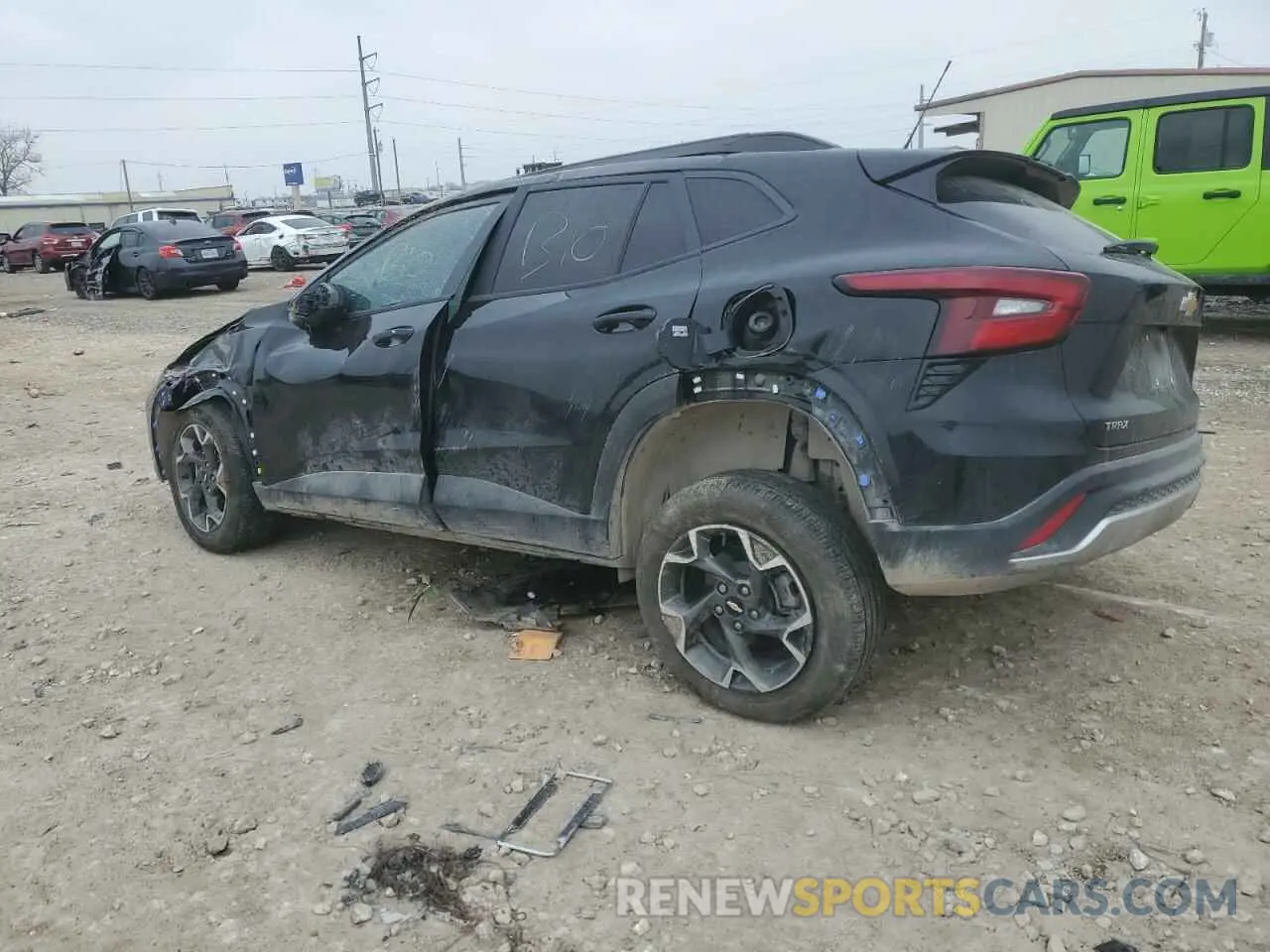 2 Фотография поврежденного автомобиля KL77LHE29RC184801 CHEVROLET TRAX 2024