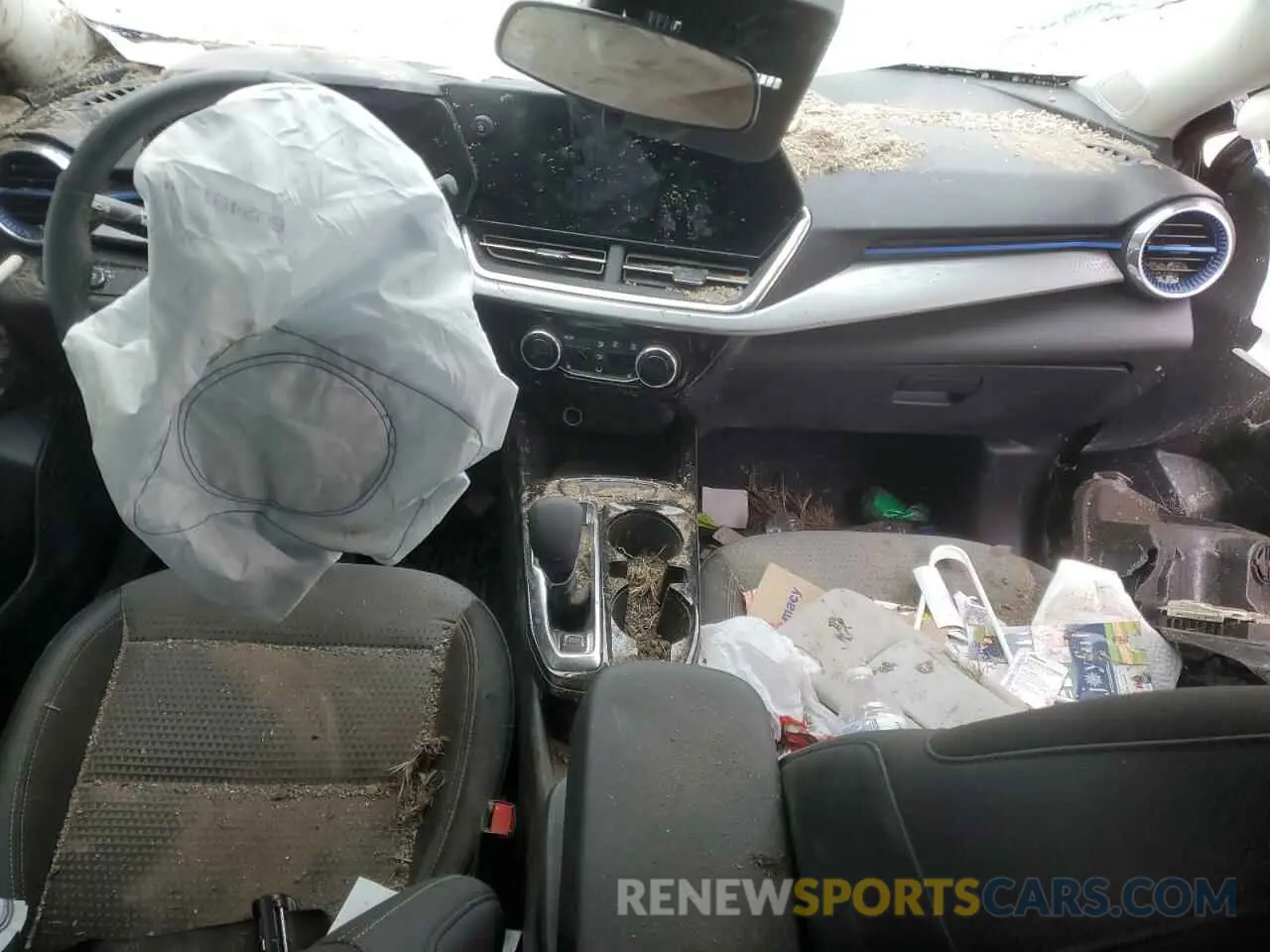 8 Фотография поврежденного автомобиля KL77LHE29RC184801 CHEVROLET TRAX 2024