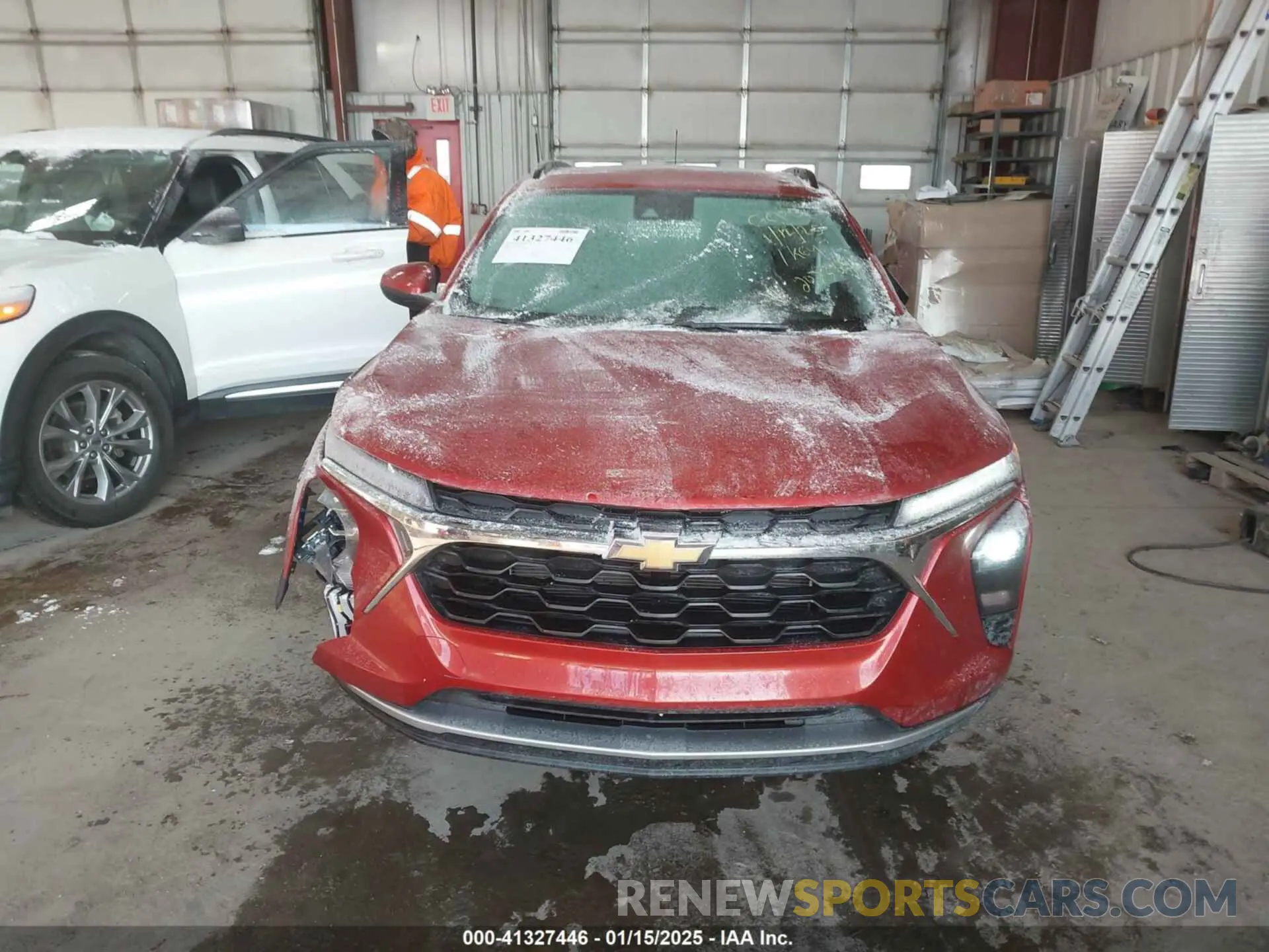 12 Фотография поврежденного автомобиля KL77LHE29RC202309 CHEVROLET TRAX 2024