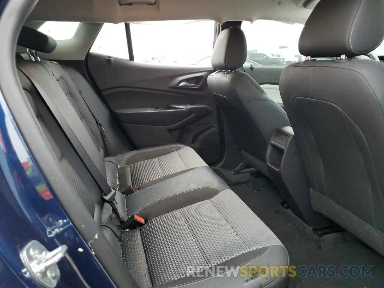 10 Фотография поврежденного автомобиля KL77LHE29RC208692 CHEVROLET TRAX 2024
