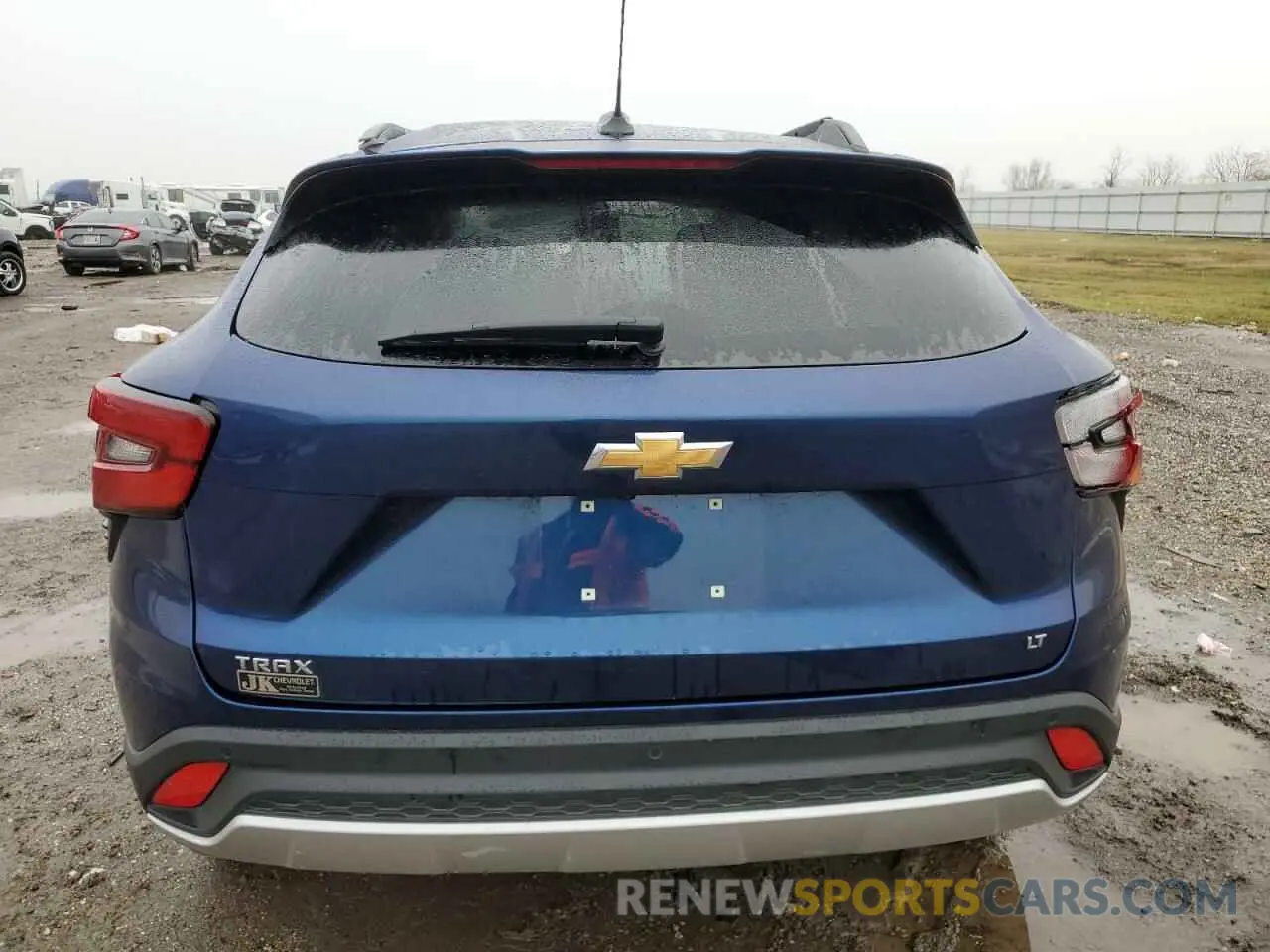 6 Фотография поврежденного автомобиля KL77LHE29RC208692 CHEVROLET TRAX 2024