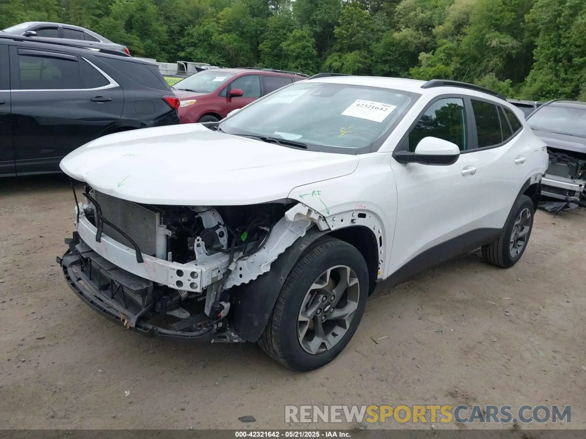 2 Photograph of a damaged car KL77LHE2XRC045597 CHEVROLET TRAX 2024