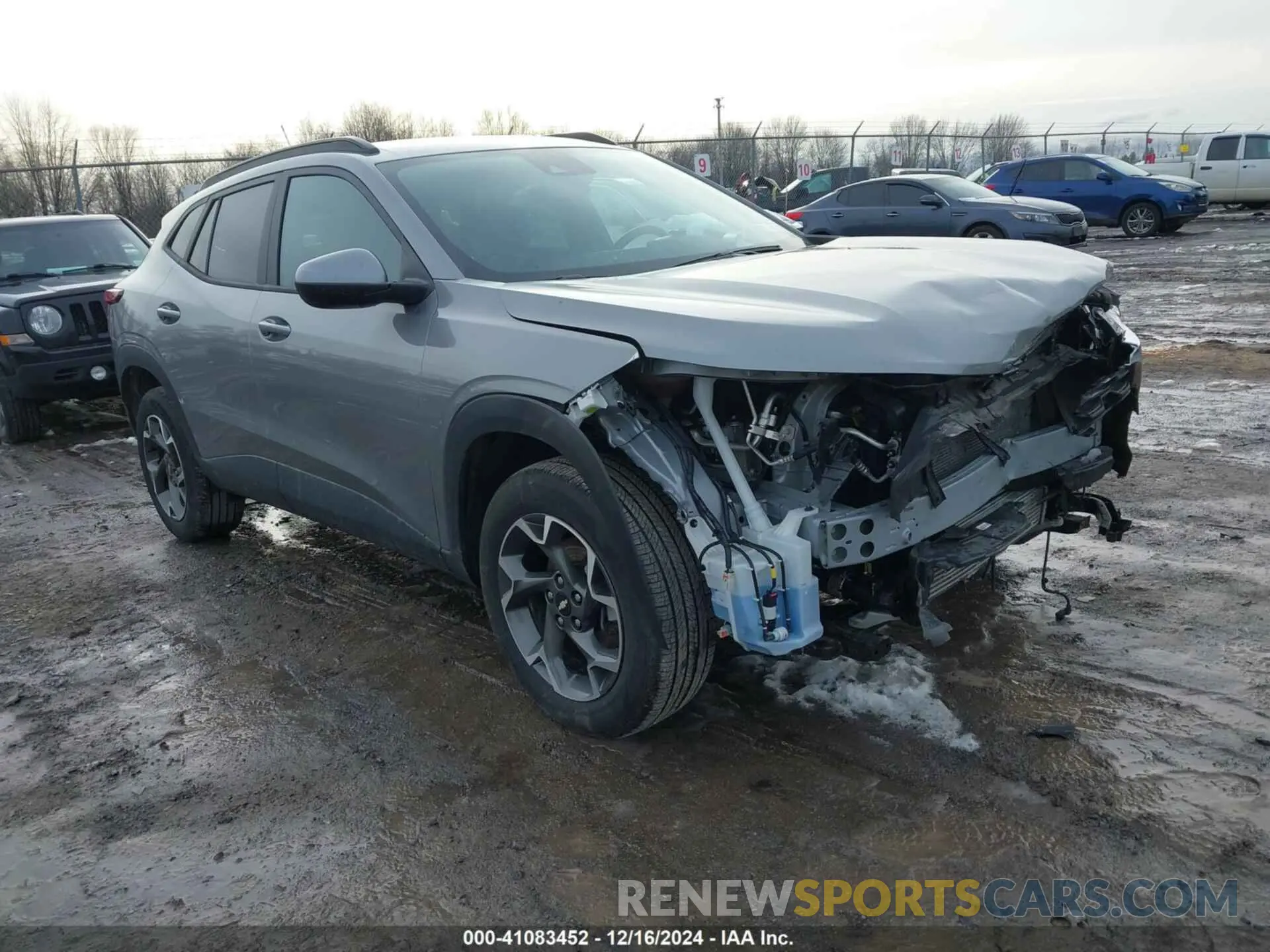 1 Фотография поврежденного автомобиля KL77LHE2XRC061847 CHEVROLET TRAX 2024