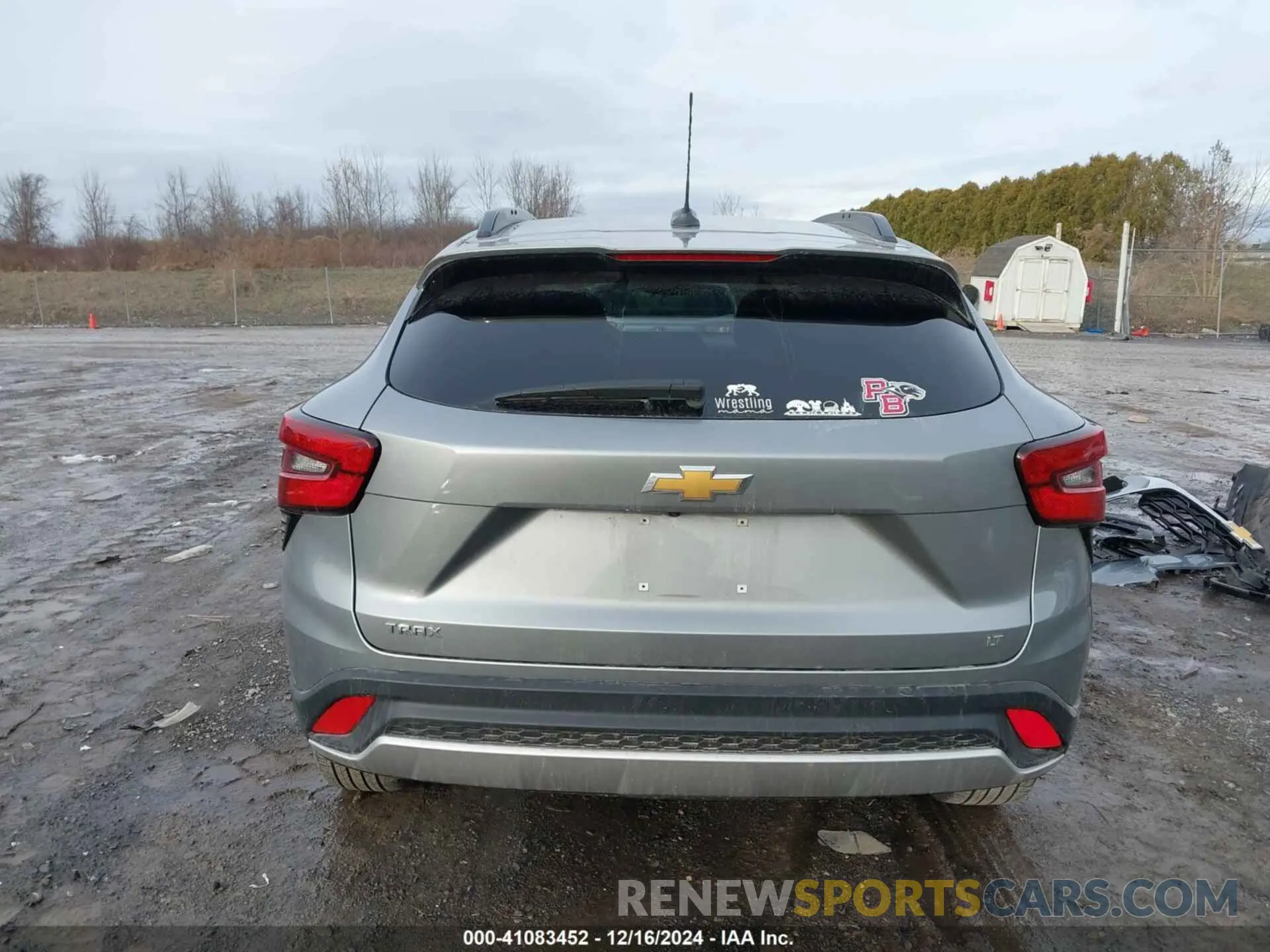 17 Фотография поврежденного автомобиля KL77LHE2XRC061847 CHEVROLET TRAX 2024