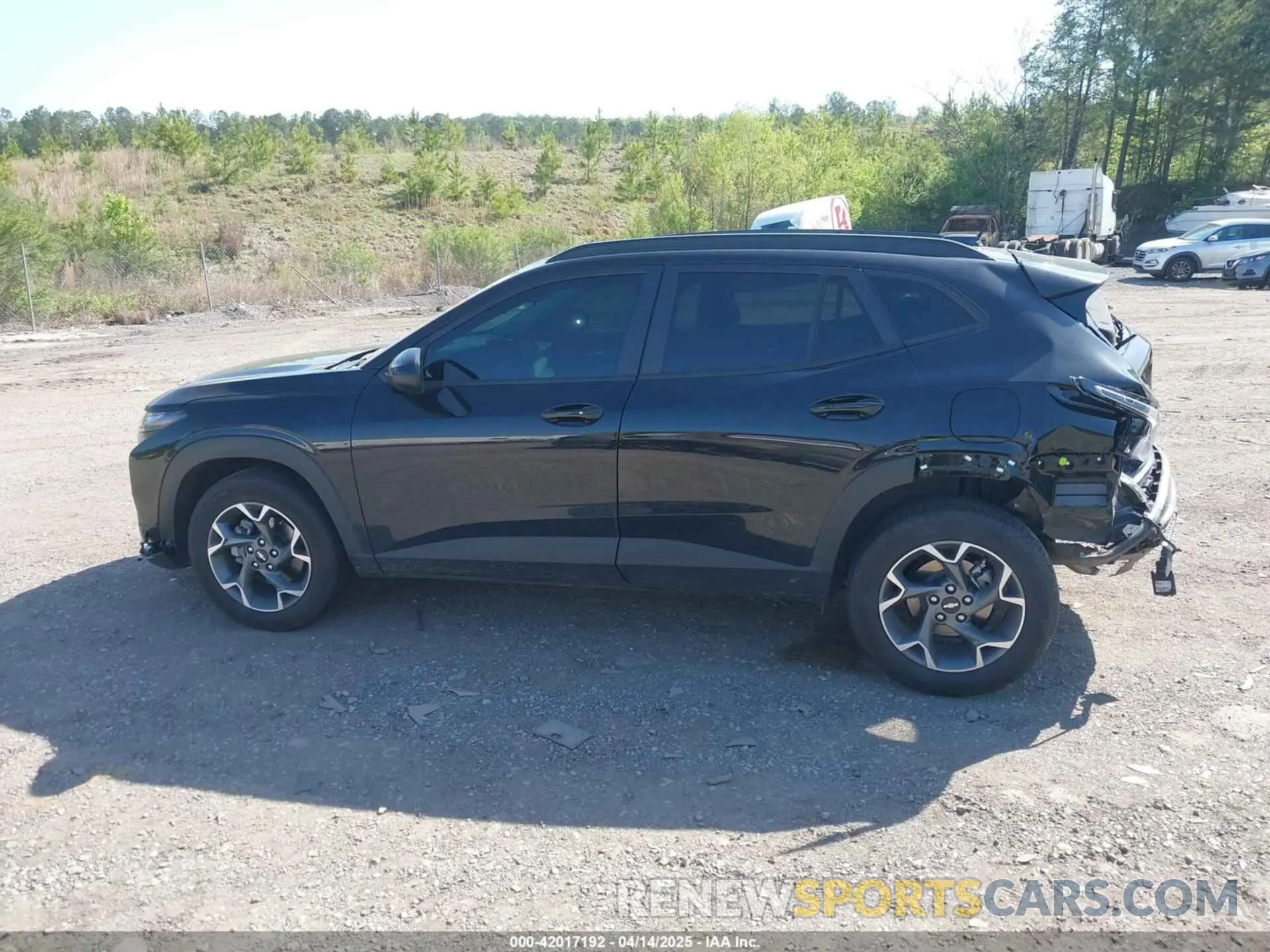 14 Фотография поврежденного автомобиля KL77LHE2XRC113686 CHEVROLET TRAX 2024