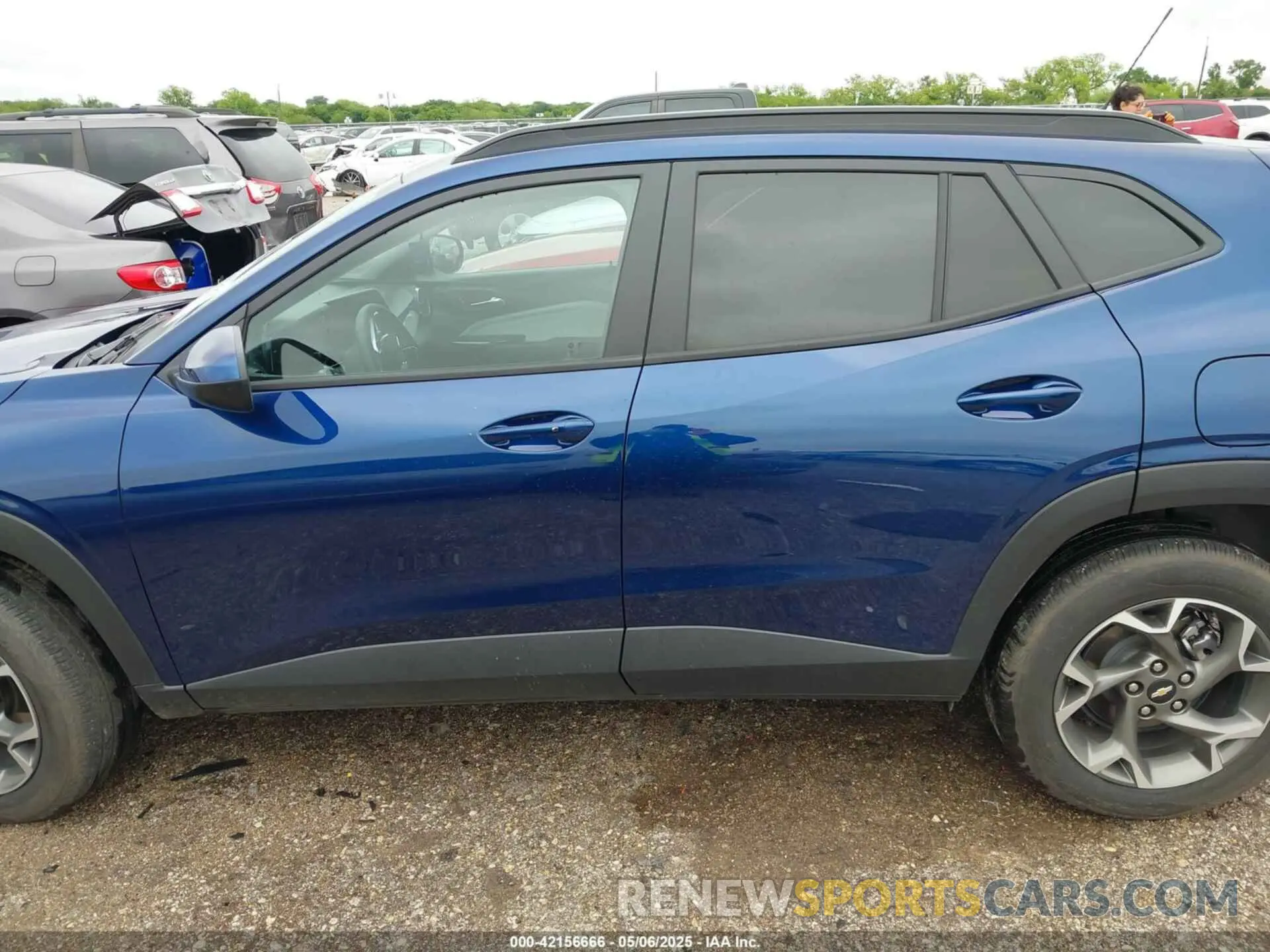 14 Photograph of a damaged car KL77LHE2XRC168106 CHEVROLET TRAX 2024