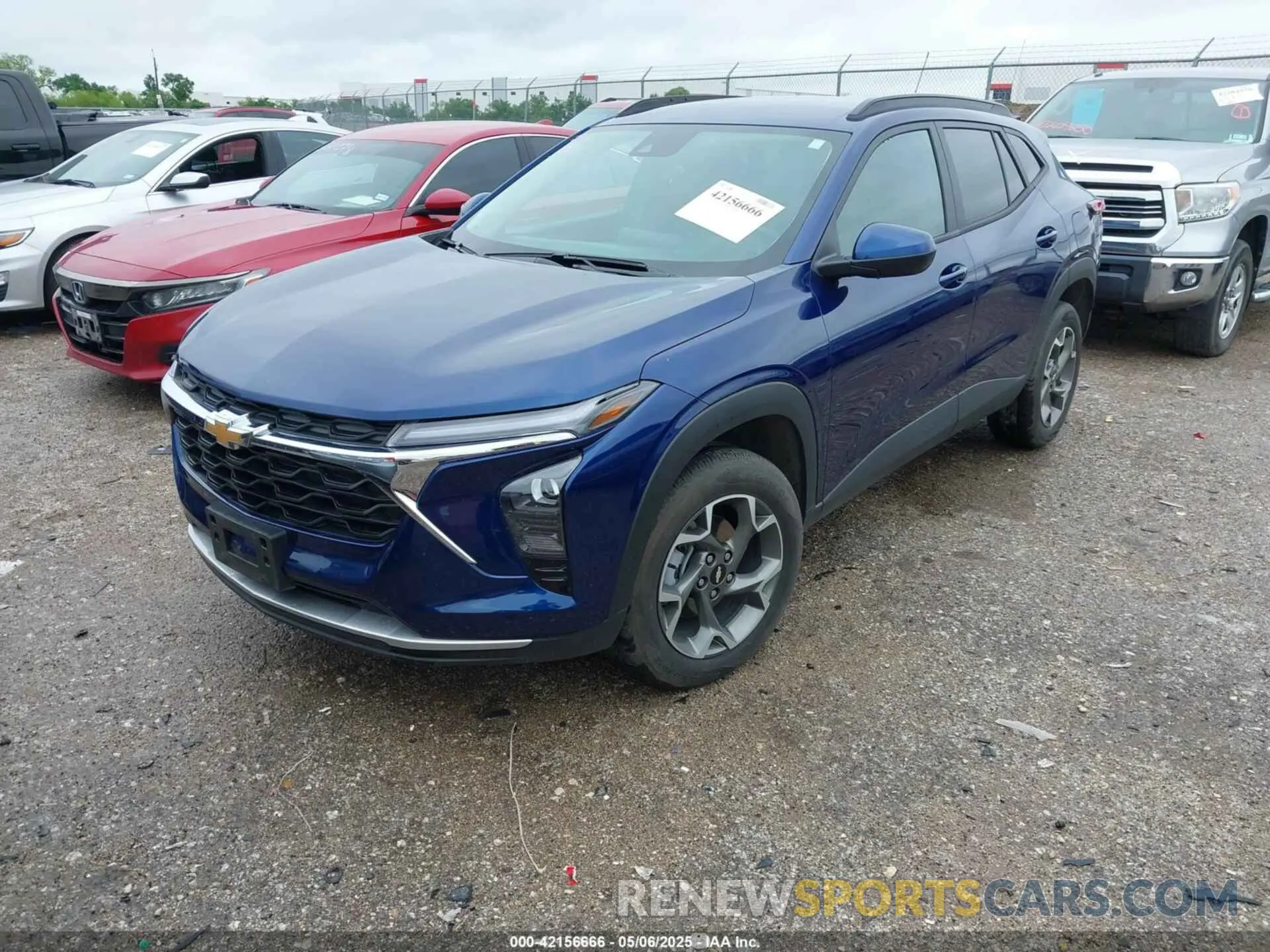 2 Photograph of a damaged car KL77LHE2XRC168106 CHEVROLET TRAX 2024