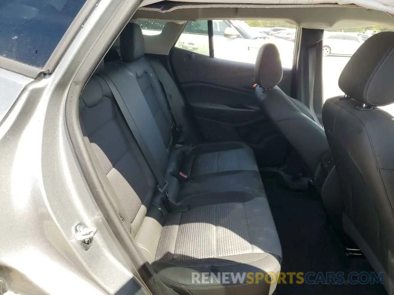 11 Photograph of a damaged car KL77LHE2XRC246805 CHEVROLET TRAX 2024