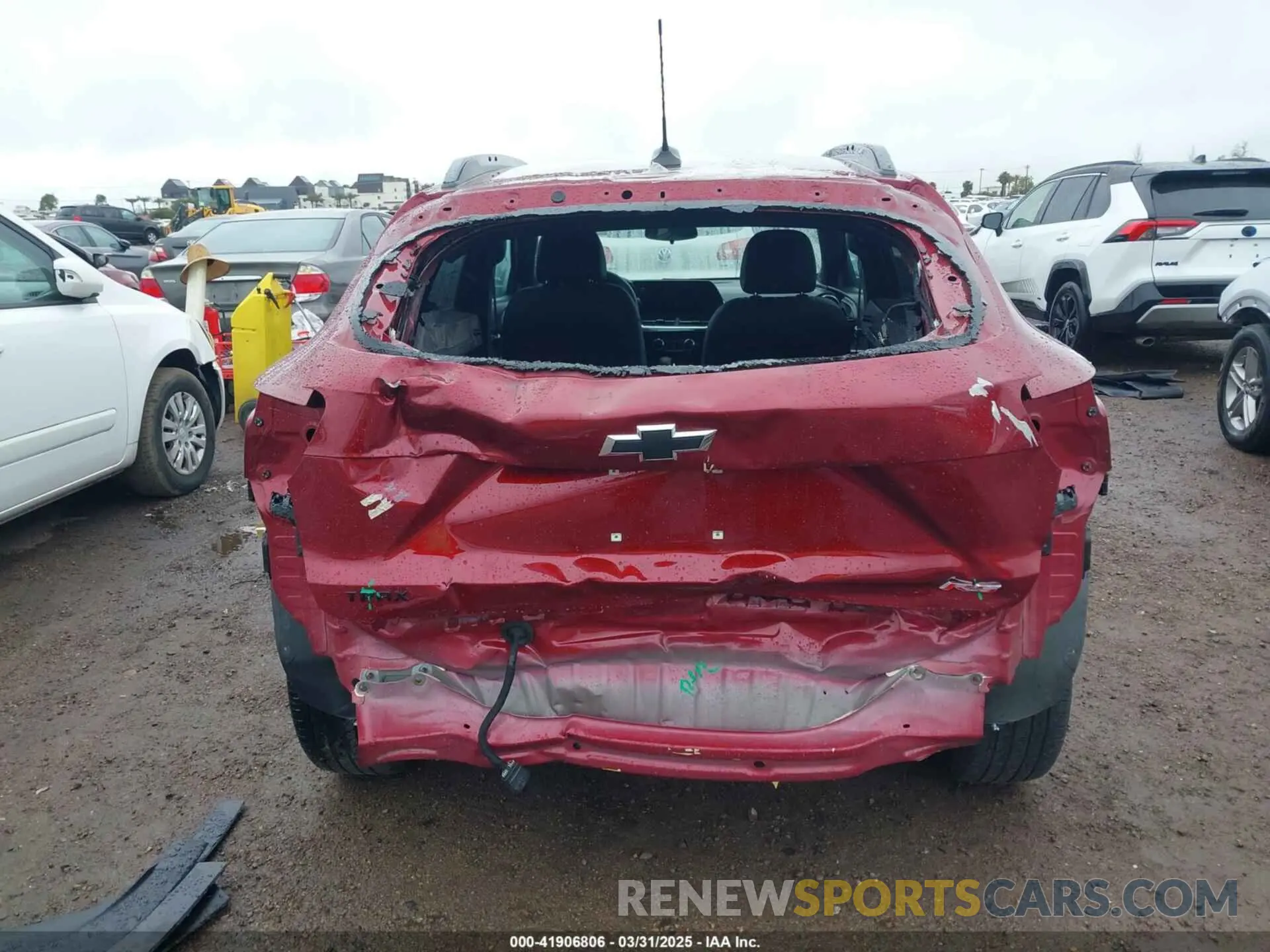 6 Фотография поврежденного автомобиля KL77LJE20RC006623 CHEVROLET TRAX 2024