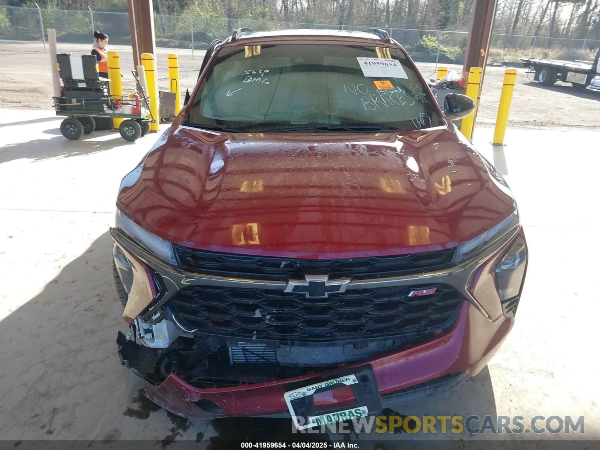 11 Фотография поврежденного автомобиля KL77LJE20RC231365 CHEVROLET TRAX 2024
