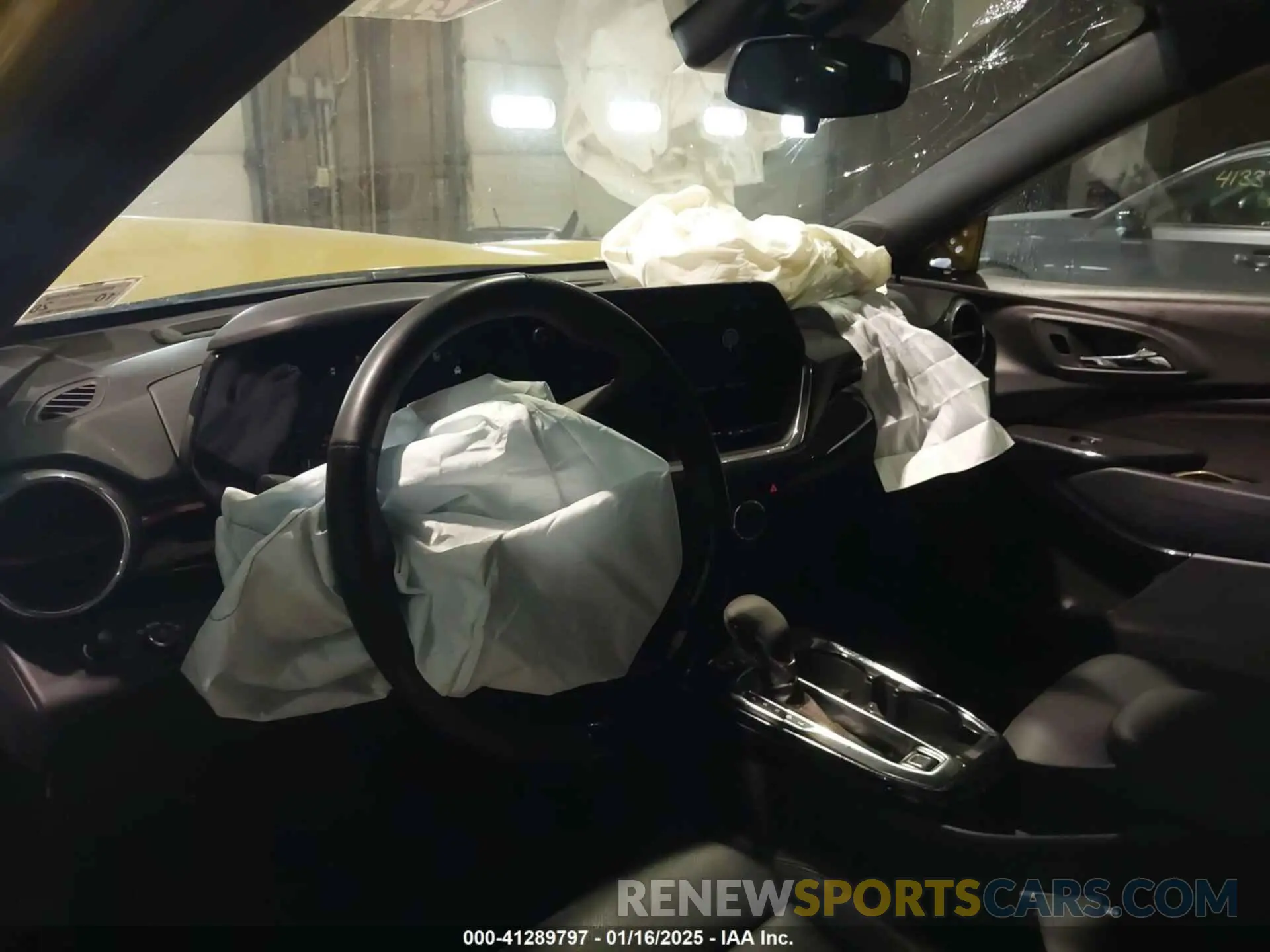 21 Photograph of a damaged car KL77LJE22RC168401 CHEVROLET TRAX 2024