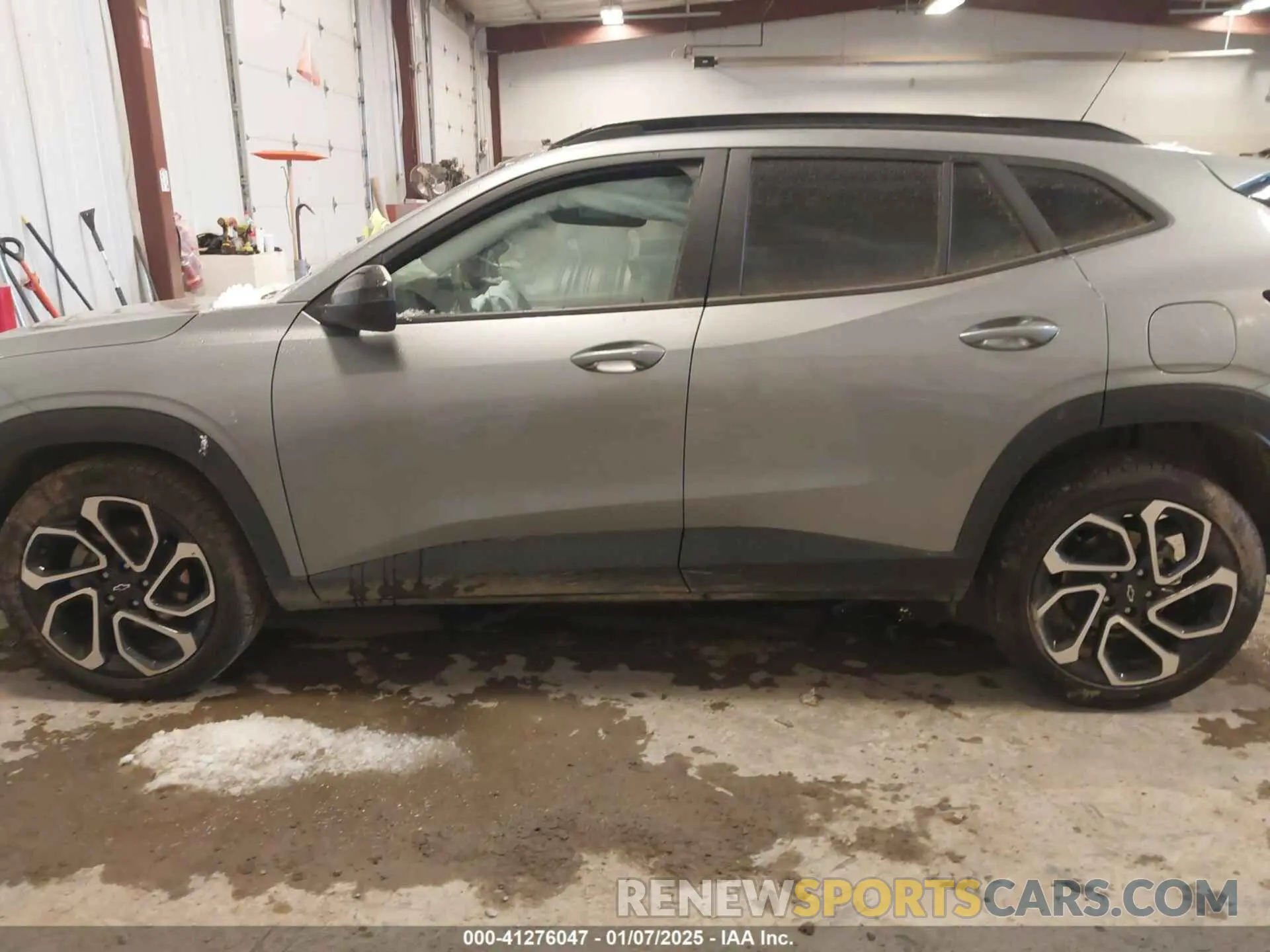 13 Photograph of a damaged car KL77LJE22RC206709 CHEVROLET TRAX 2024