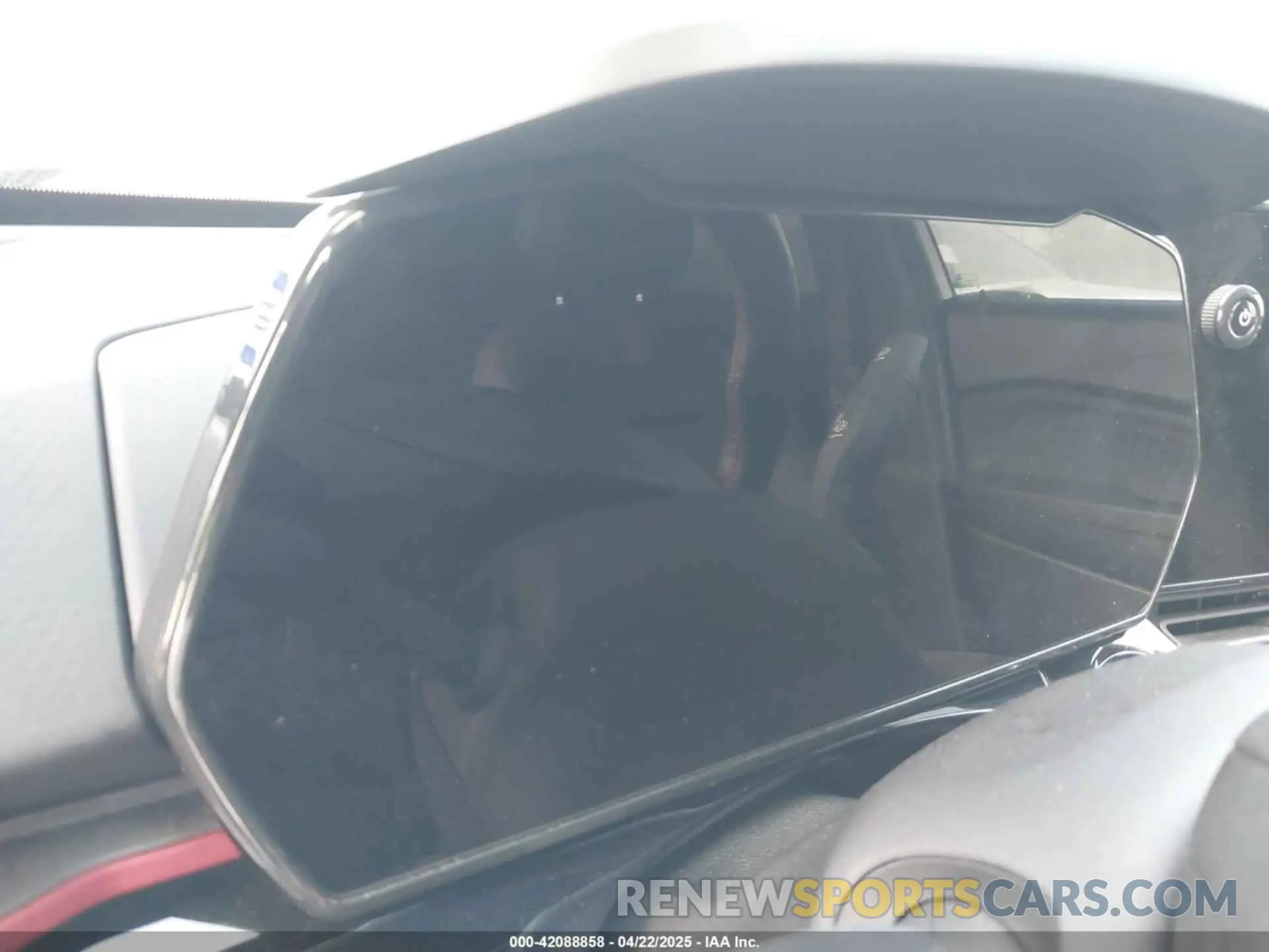 7 Фотография поврежденного автомобиля KL77LJE23RC071238 CHEVROLET TRAX 2024