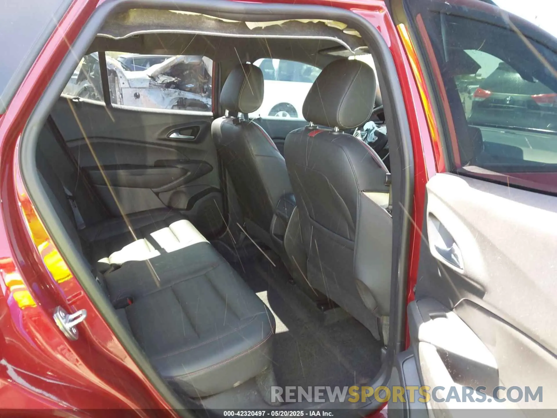 8 Photograph of a damaged car KL77LJE24RC034750 CHEVROLET TRAX 2024