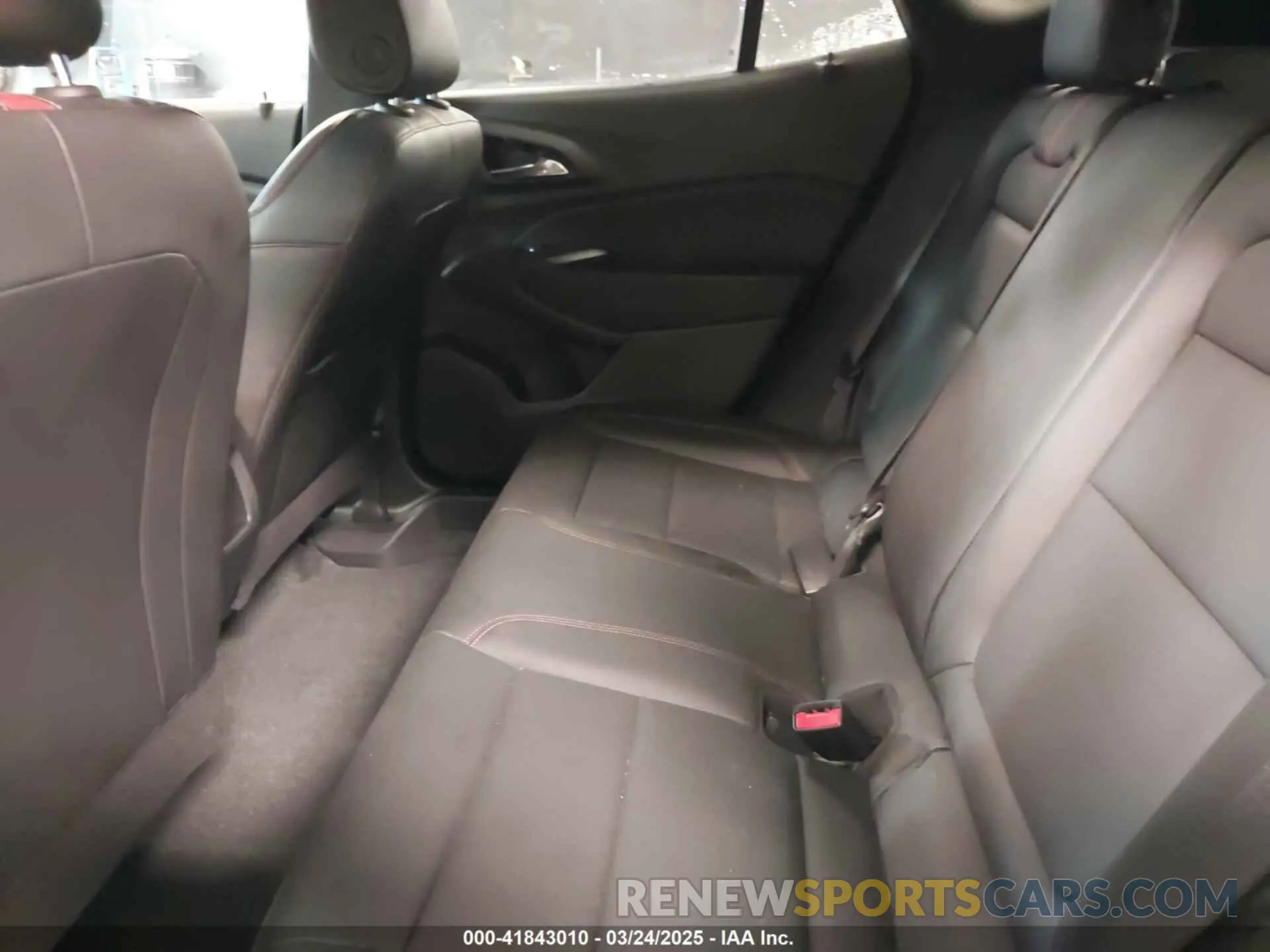 8 Photograph of a damaged car KL77LJE24RC111925 CHEVROLET TRAX 2024