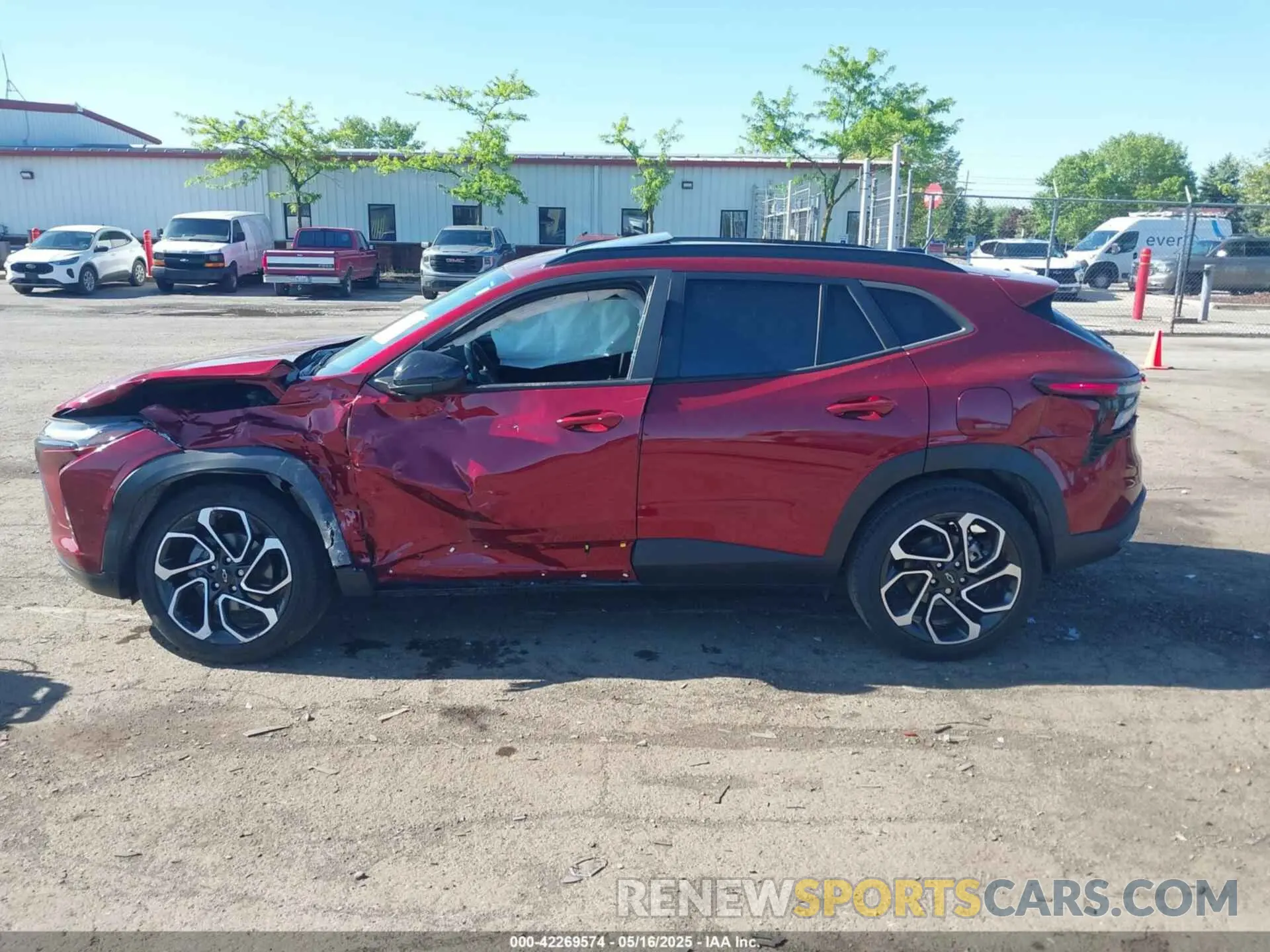 14 Photograph of a damaged car KL77LJE26RC041392 CHEVROLET TRAX 2024