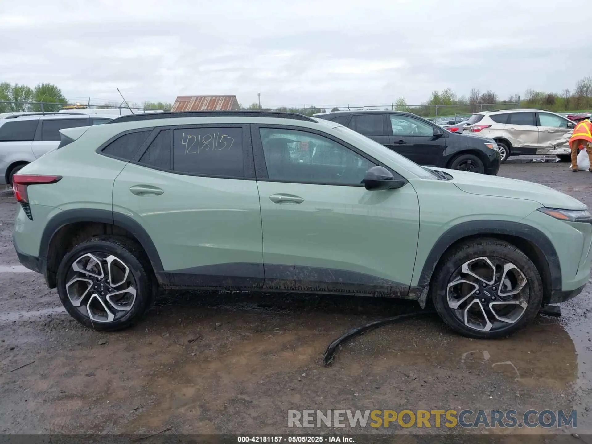 13 Photograph of a damaged car KL77LJE29RC144158 CHEVROLET TRAX 2024