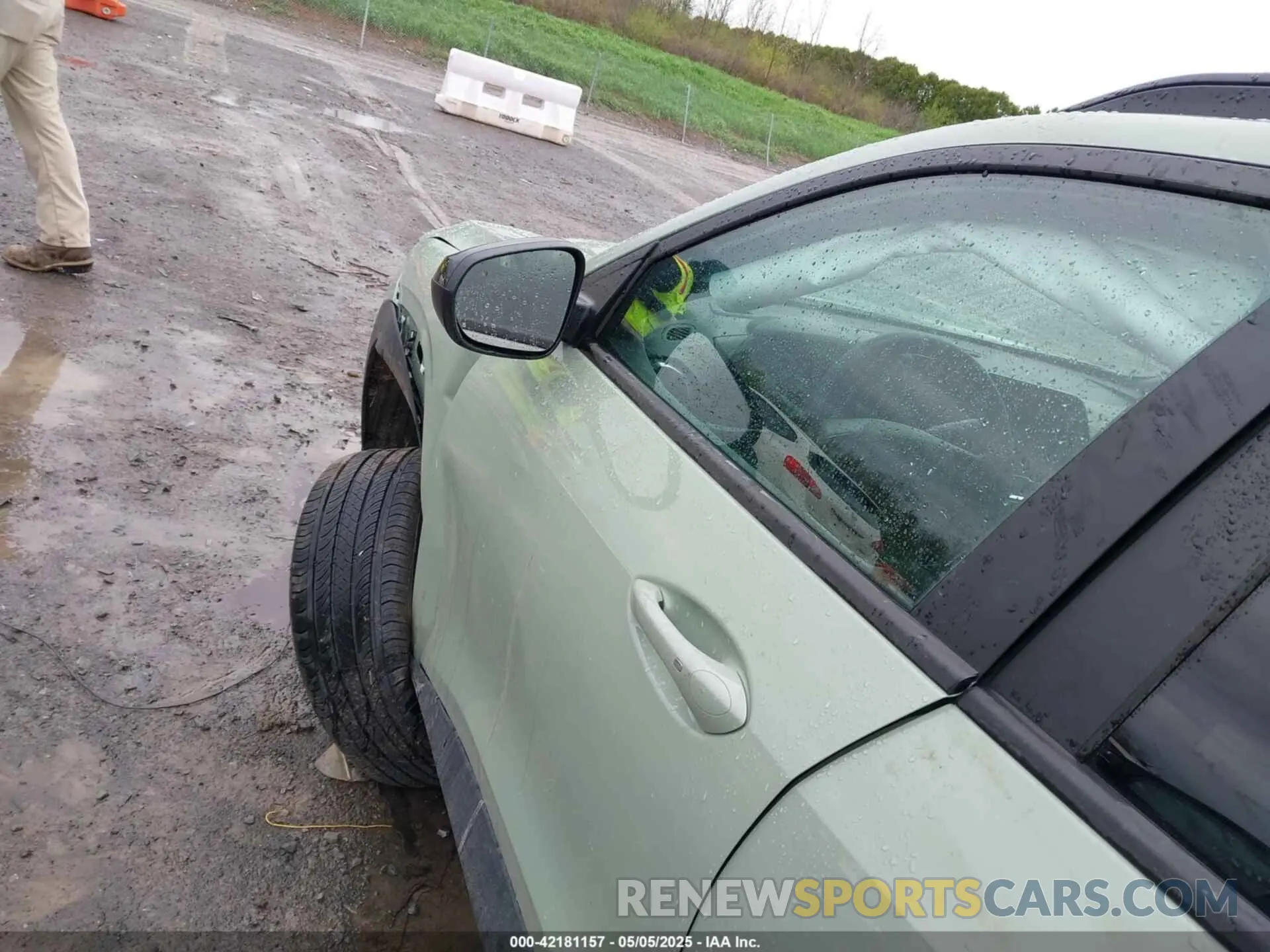 18 Photograph of a damaged car KL77LJE29RC144158 CHEVROLET TRAX 2024