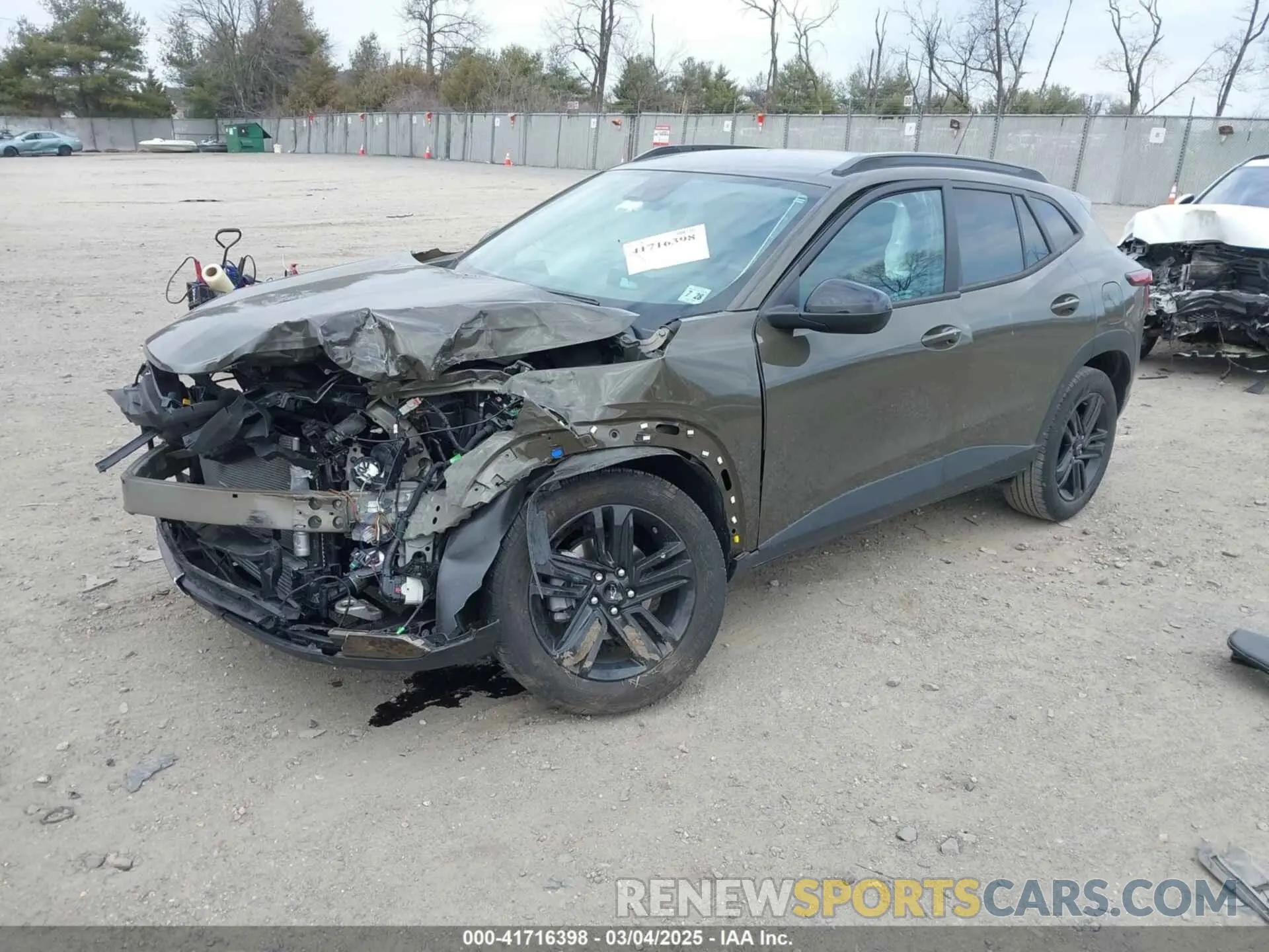 2 Фотография поврежденного автомобиля KL77LKE20RC022262 CHEVROLET TRAX 2024