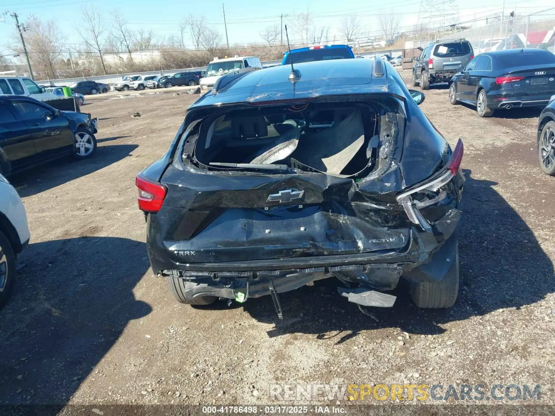 17 Photograph of a damaged car KL77LKE20RC058954 CHEVROLET TRAX 2024