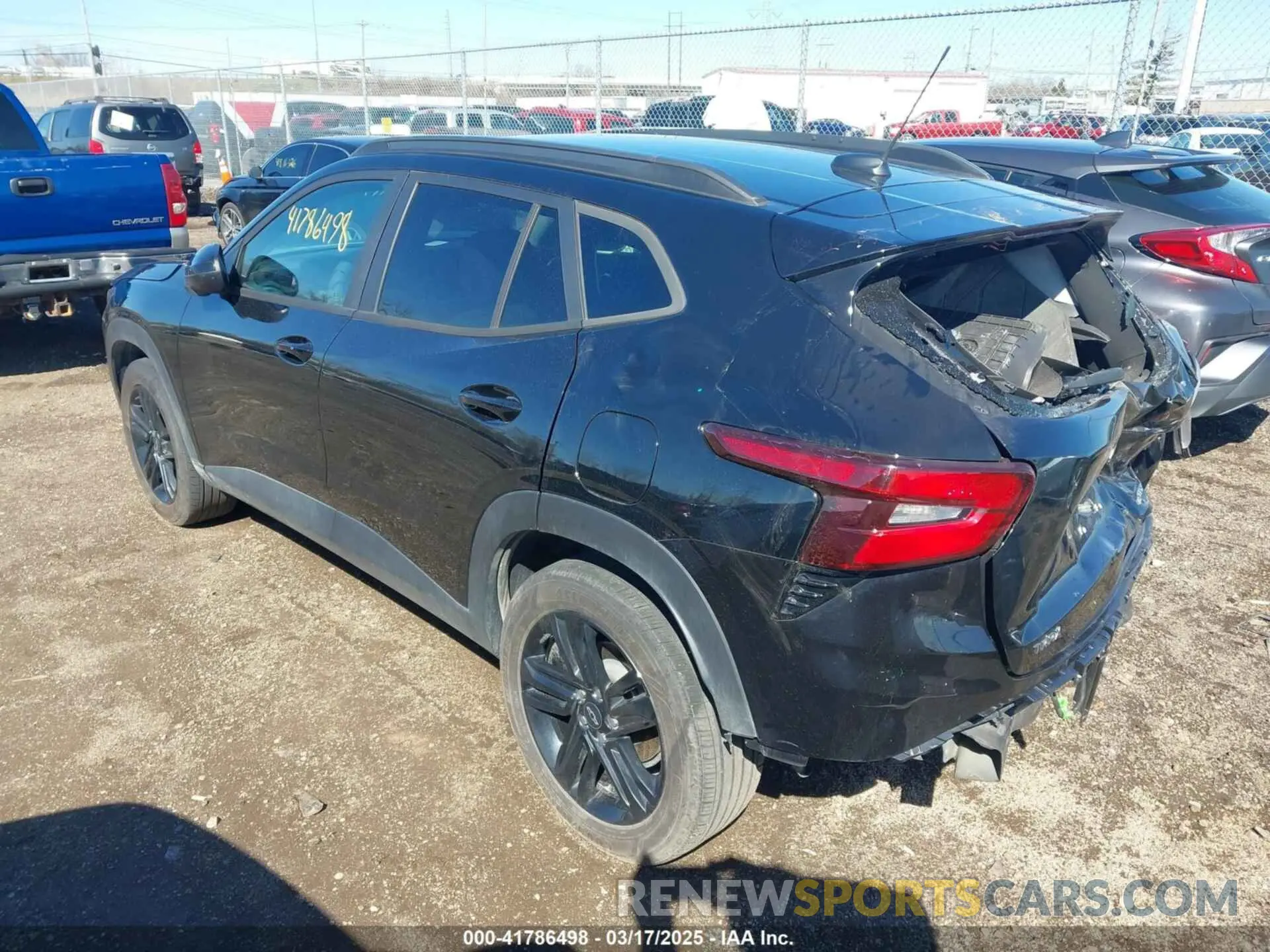 3 Photograph of a damaged car KL77LKE20RC058954 CHEVROLET TRAX 2024