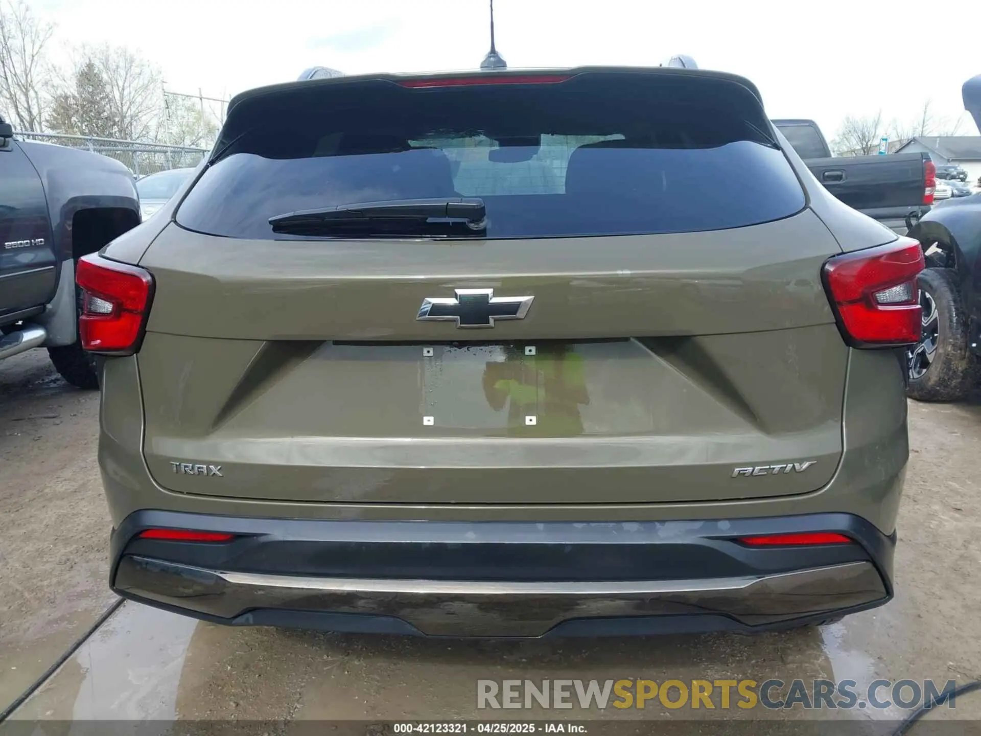 17 Photograph of a damaged car KL77LKE21RC096810 CHEVROLET TRAX 2024