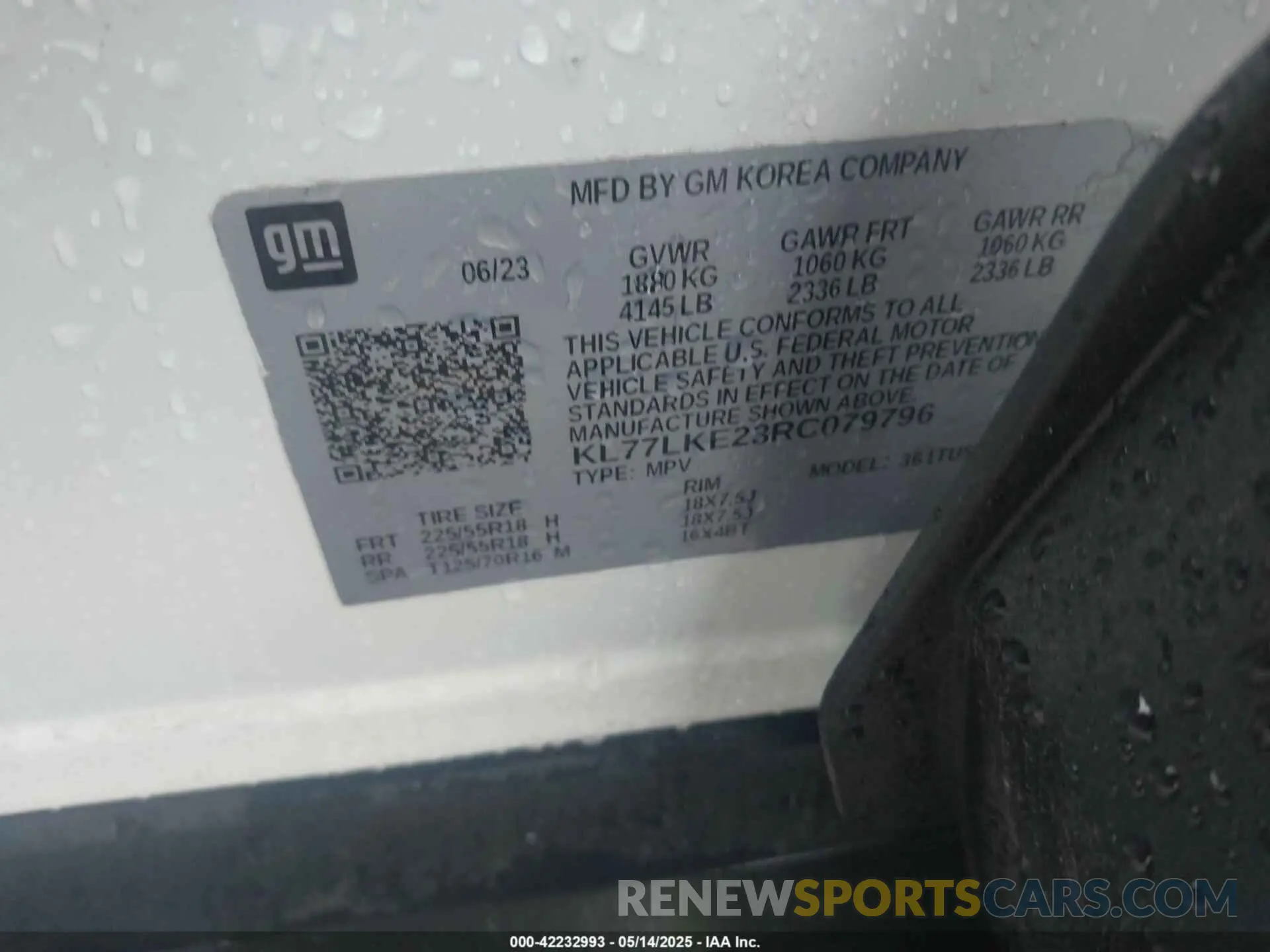 9 Photograph of a damaged car KL77LKE23RC079796 CHEVROLET TRAX 2024
