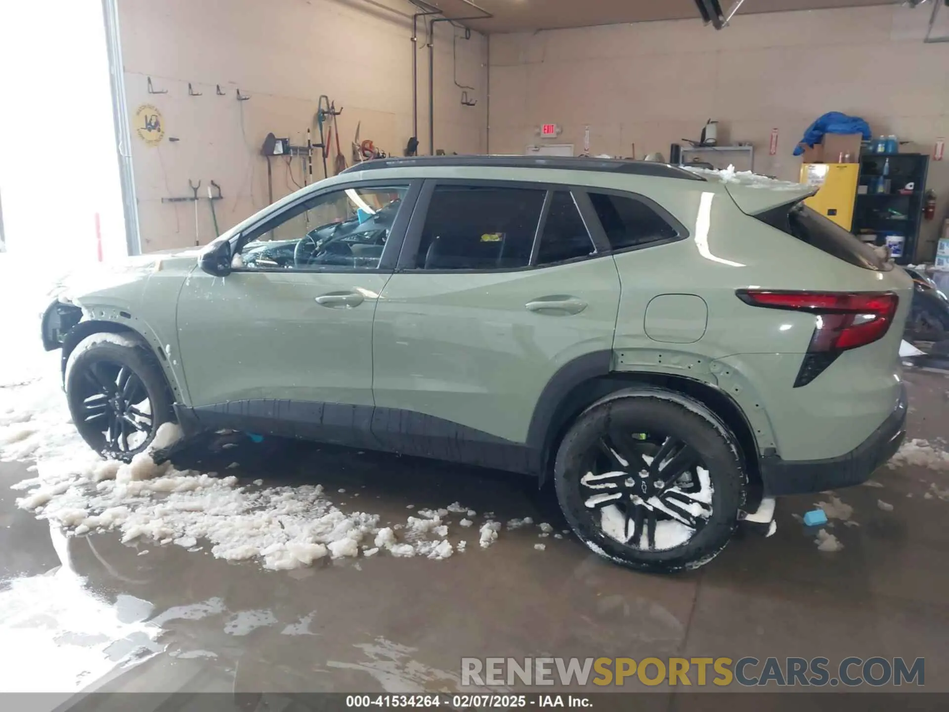 15 Photograph of a damaged car KL77LKE24RC110280 CHEVROLET TRAX 2024