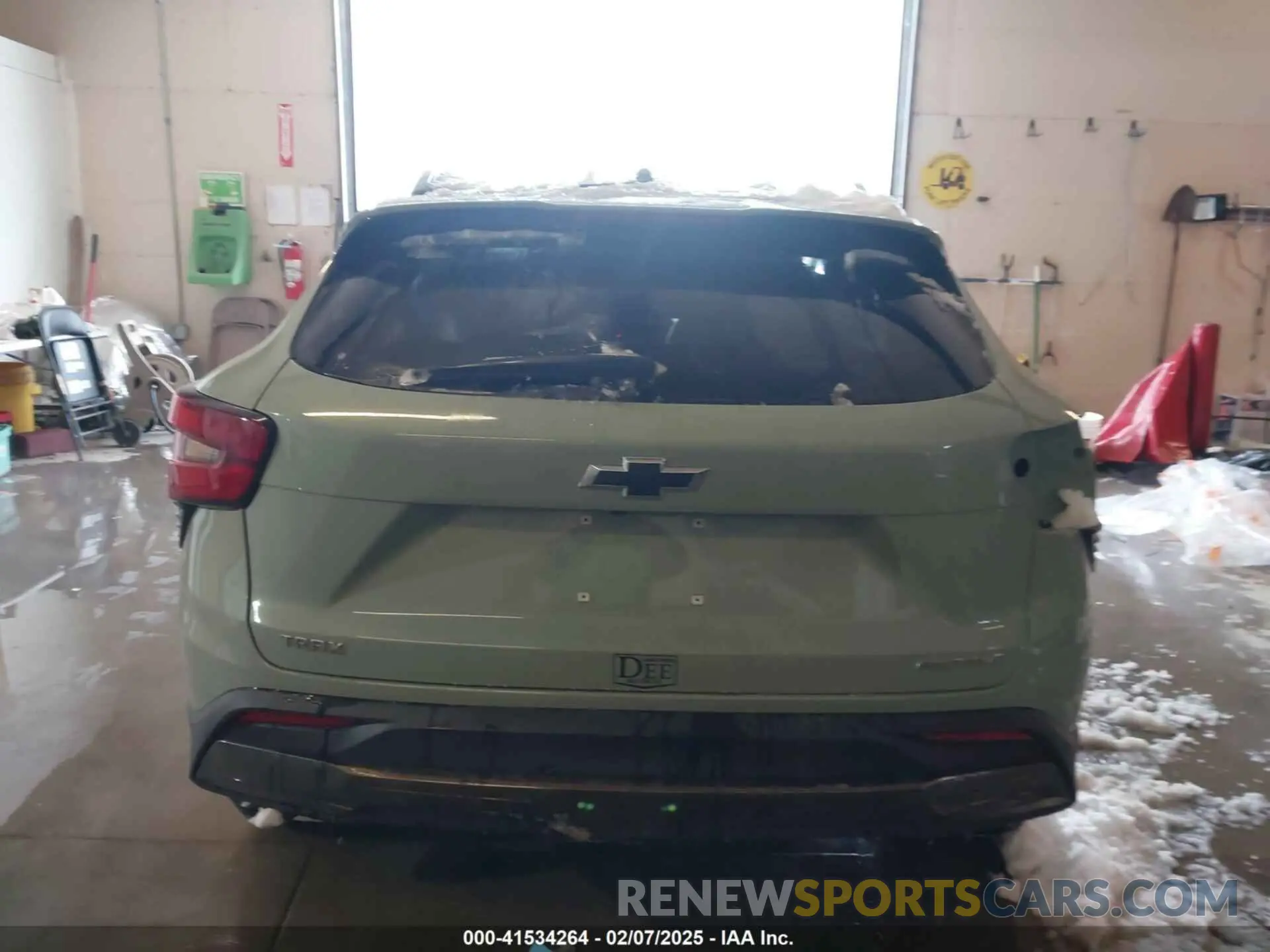 17 Photograph of a damaged car KL77LKE24RC110280 CHEVROLET TRAX 2024