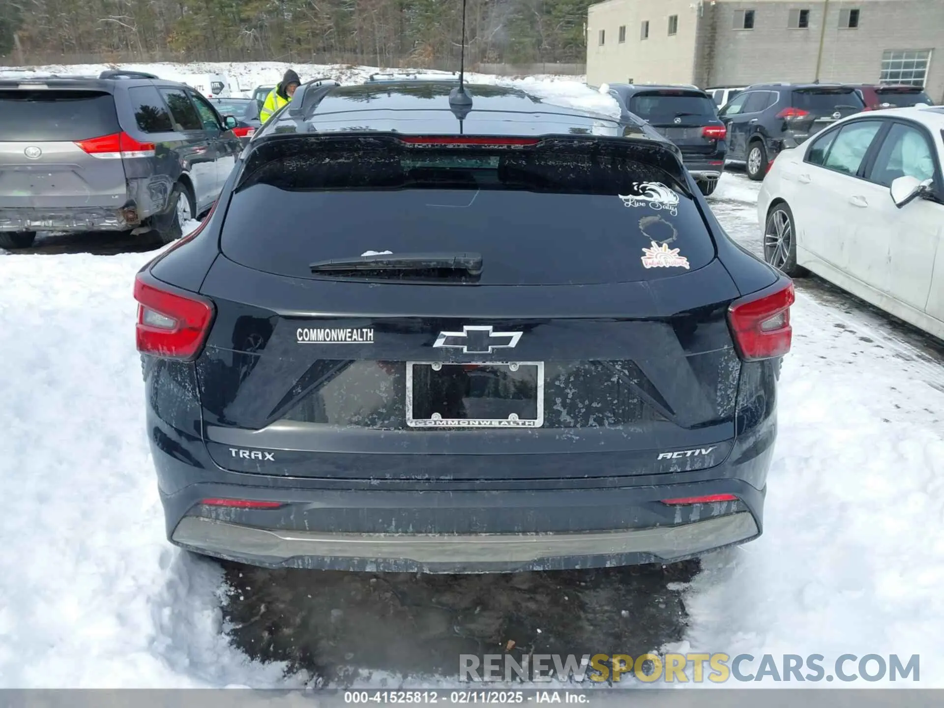 16 Photograph of a damaged car KL77LKE24RC165330 CHEVROLET TRAX 2024